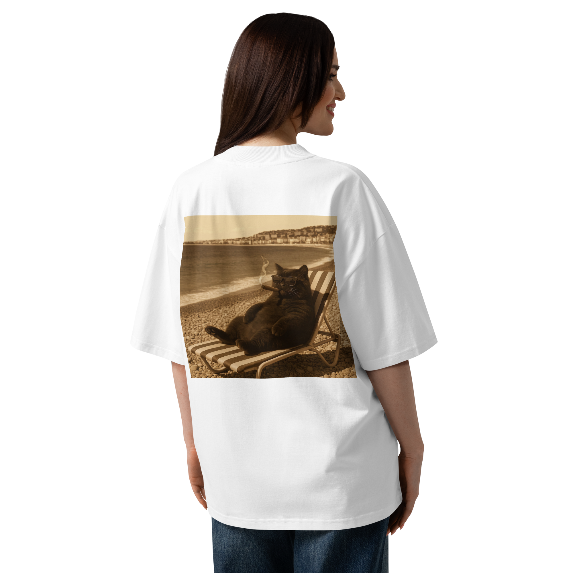 Cigare & Croquettes Beach Cat Oversized Tee Shirt White Woman