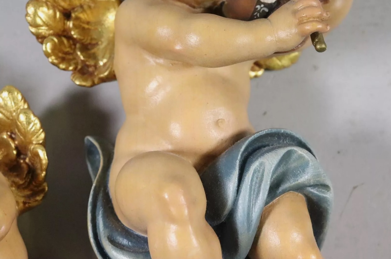 Par de figuras de ángeles en madera tallada (¡VENDIDOS!)