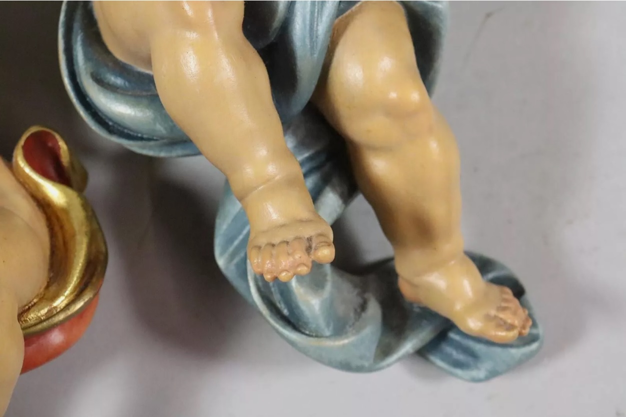 Par de figuras de ángeles en madera tallada (¡VENDIDOS!)