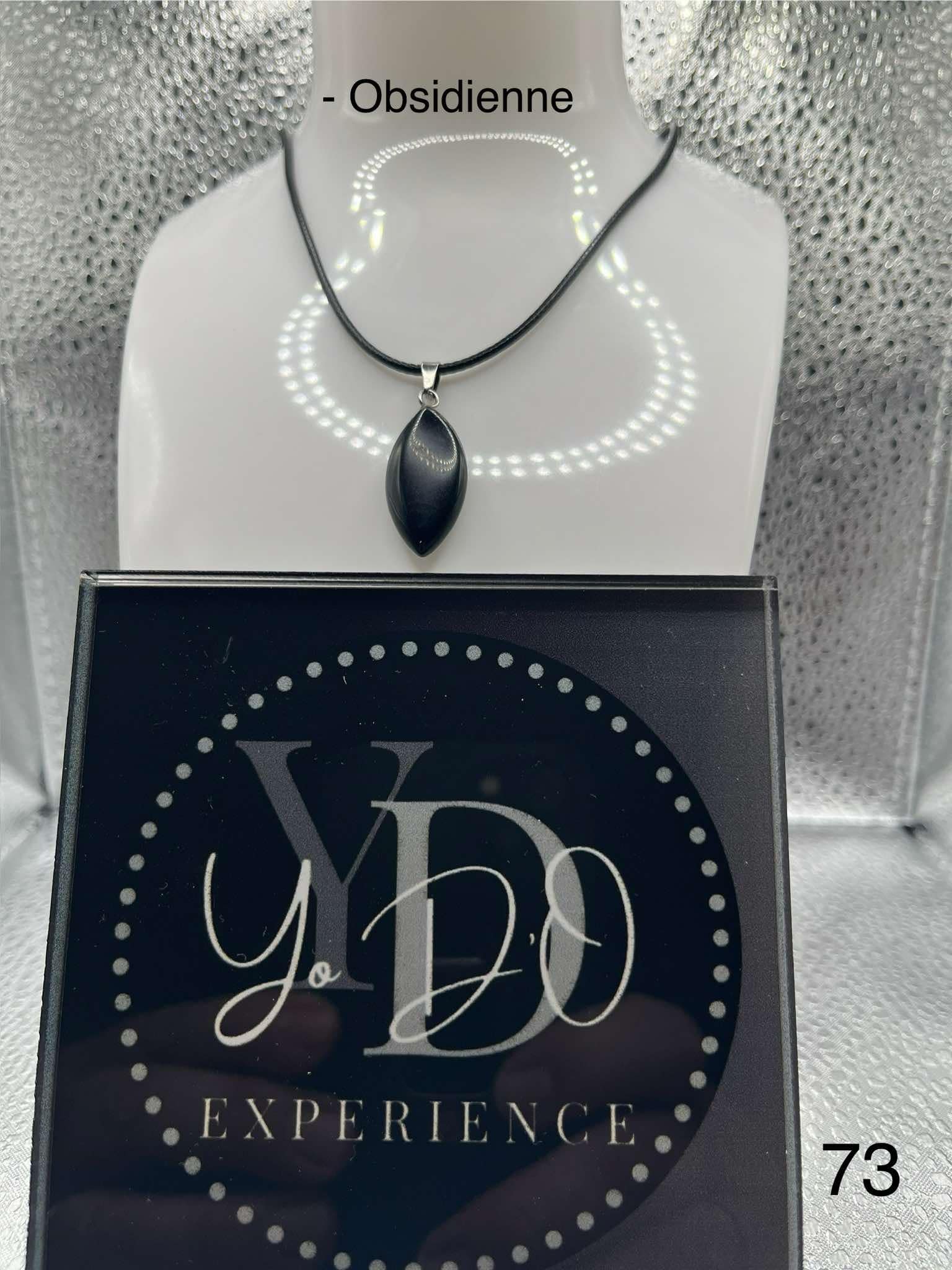 Collier en obsidienne (73)