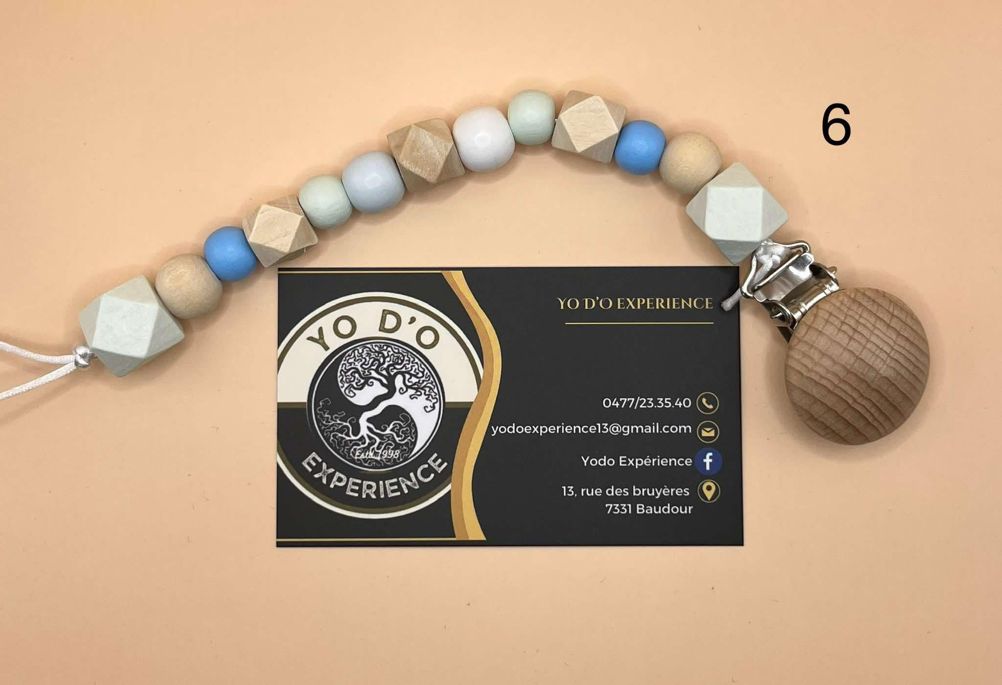 ATTACHE TÉTINE GROSSES PERLES BOIS (6)