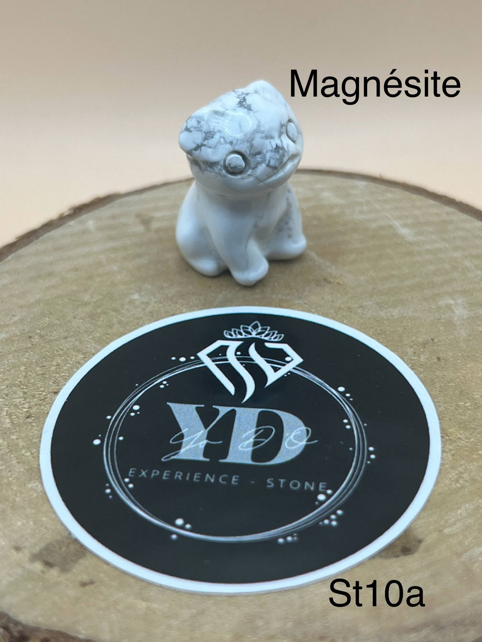 Figurines de Bouledogues et Pékinois (st10)