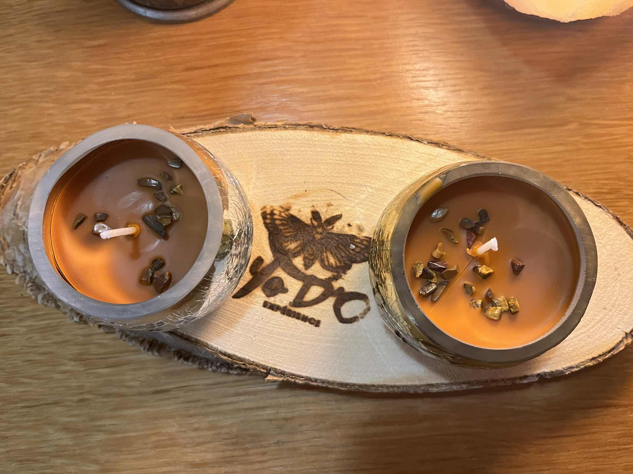 Ensemble de deux bougies artisanales vitalité, protection, confiance en soi, motivation, bien-être émotionnel, énergétique et physique (Boug18)