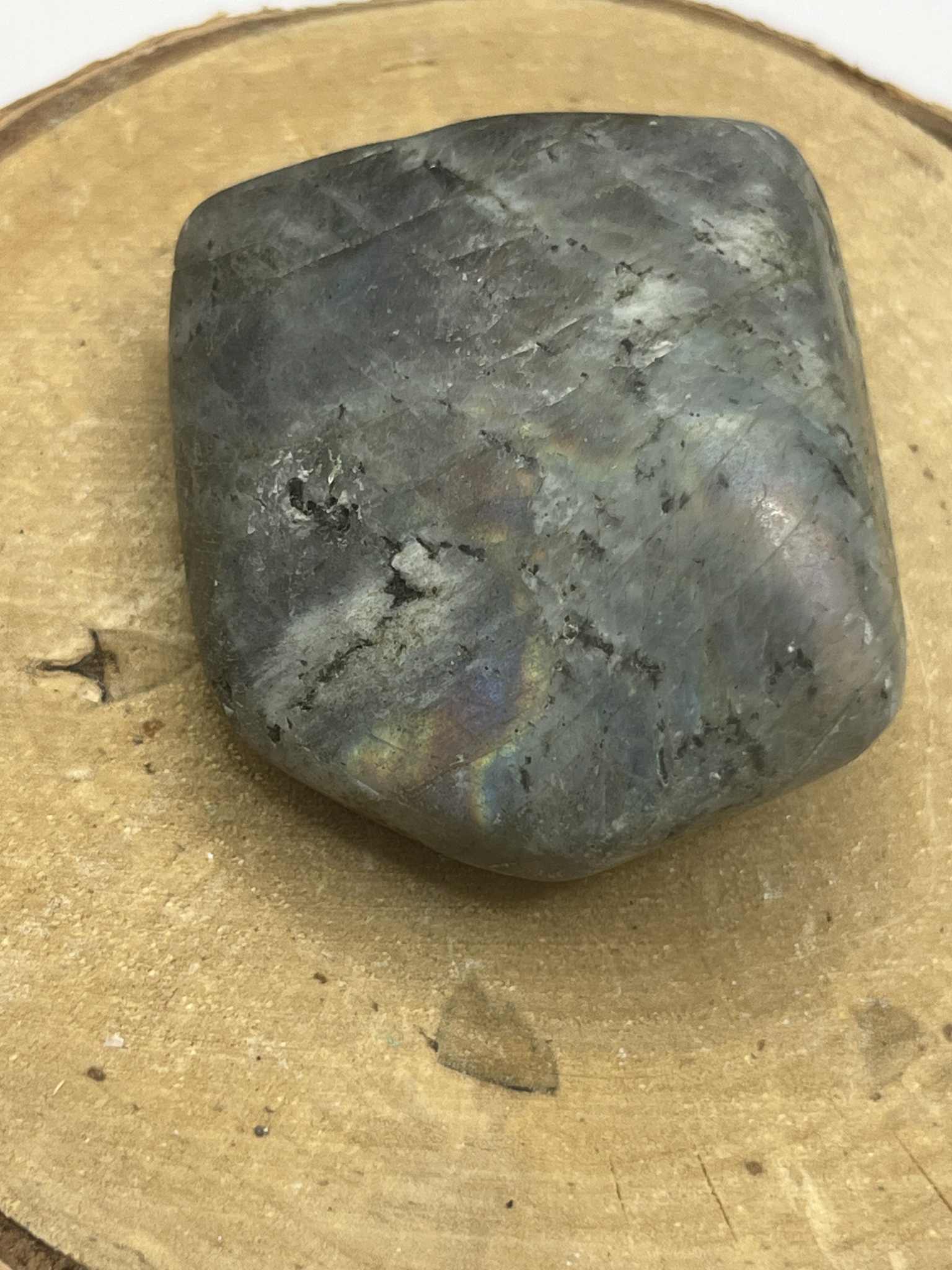 Labradorite (Pb30)
