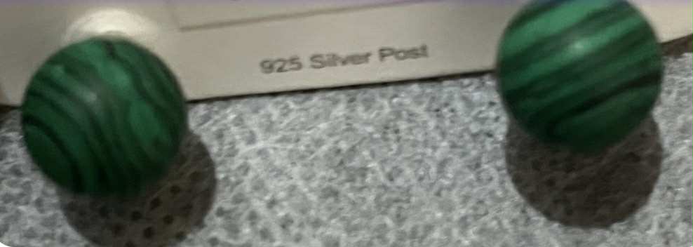 Boucles d'oreilles en pierres naturelles (110) Protection – Transformation – Sérénité – Équilibre émotionnel – Confiance – Harmonie – Vitalité – Guérison – Ancrage