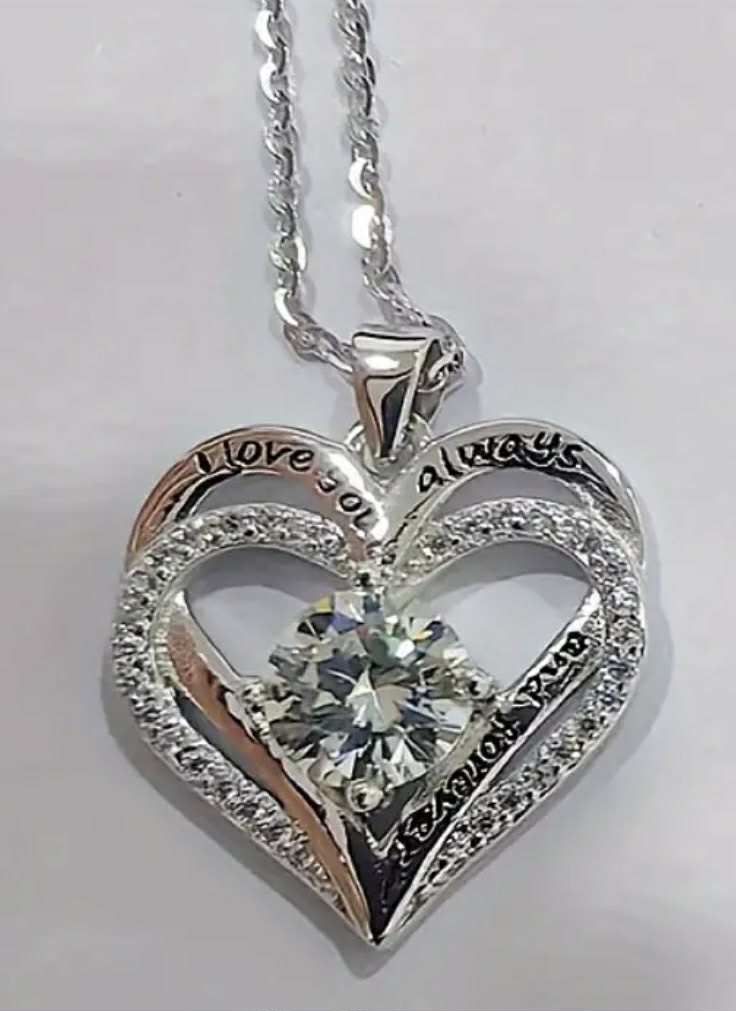 Collier en argent 925 avec moissanite 1 carat