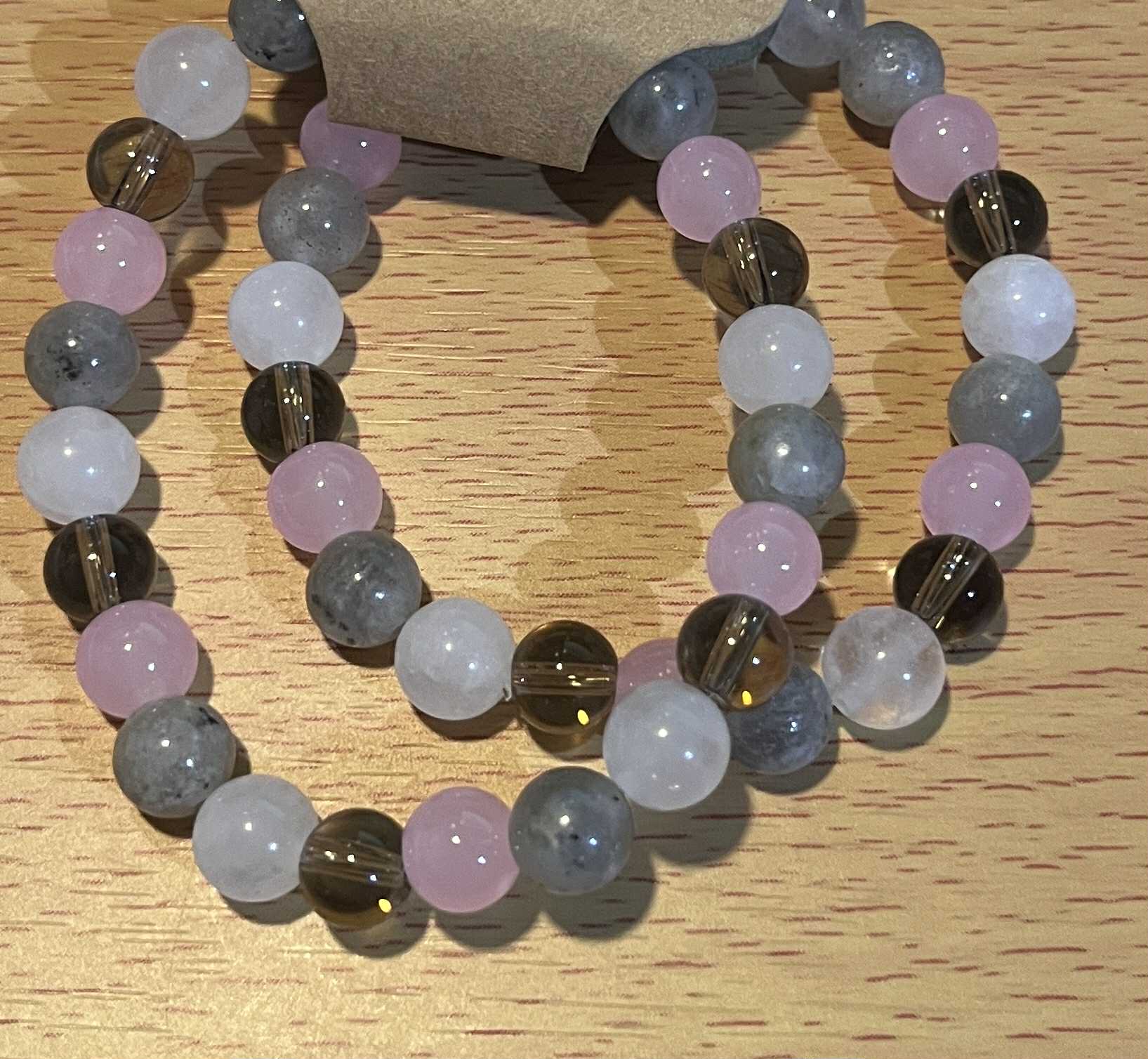 Bracelet en Pierres naturelles :(31) Douceur • Protection • Ancrage • Intuition 