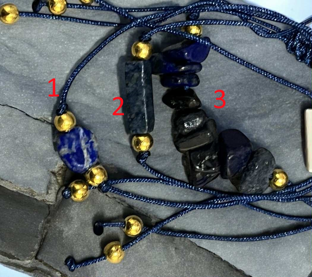 Bracelet en pierres naturelles  (41)  Communication – Sincérité – Confiance en soi – Sagesse – Intuition – Clarté mentale – Apaisement – Vérité intérieure – Éveil spirituel