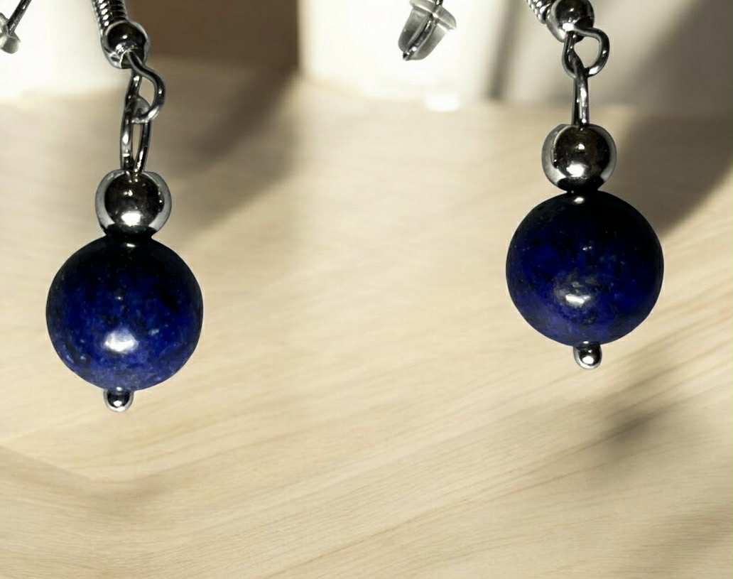 Boucles d'oreilles en pierres naturelles (105) Sérénité – Confiance – Communication – Clarté mentale – Intuition – Protection – Harmonie – Équilibre émotionnel – Spiritualité