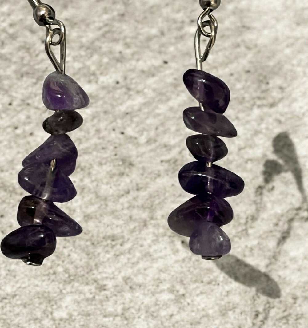 Boucles d'oreilles en pierres naturelles (113) Apaisement – Sérénité – Protection – Intuition – Équilibre émotionnel – Clarté mentale – Spiritualité – Sagesse – Harmonie