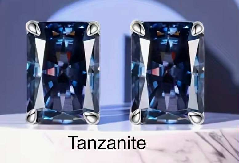 Boucles d'oreilles en argent S925 et une pierre Tanzanite bleue (Arg12)