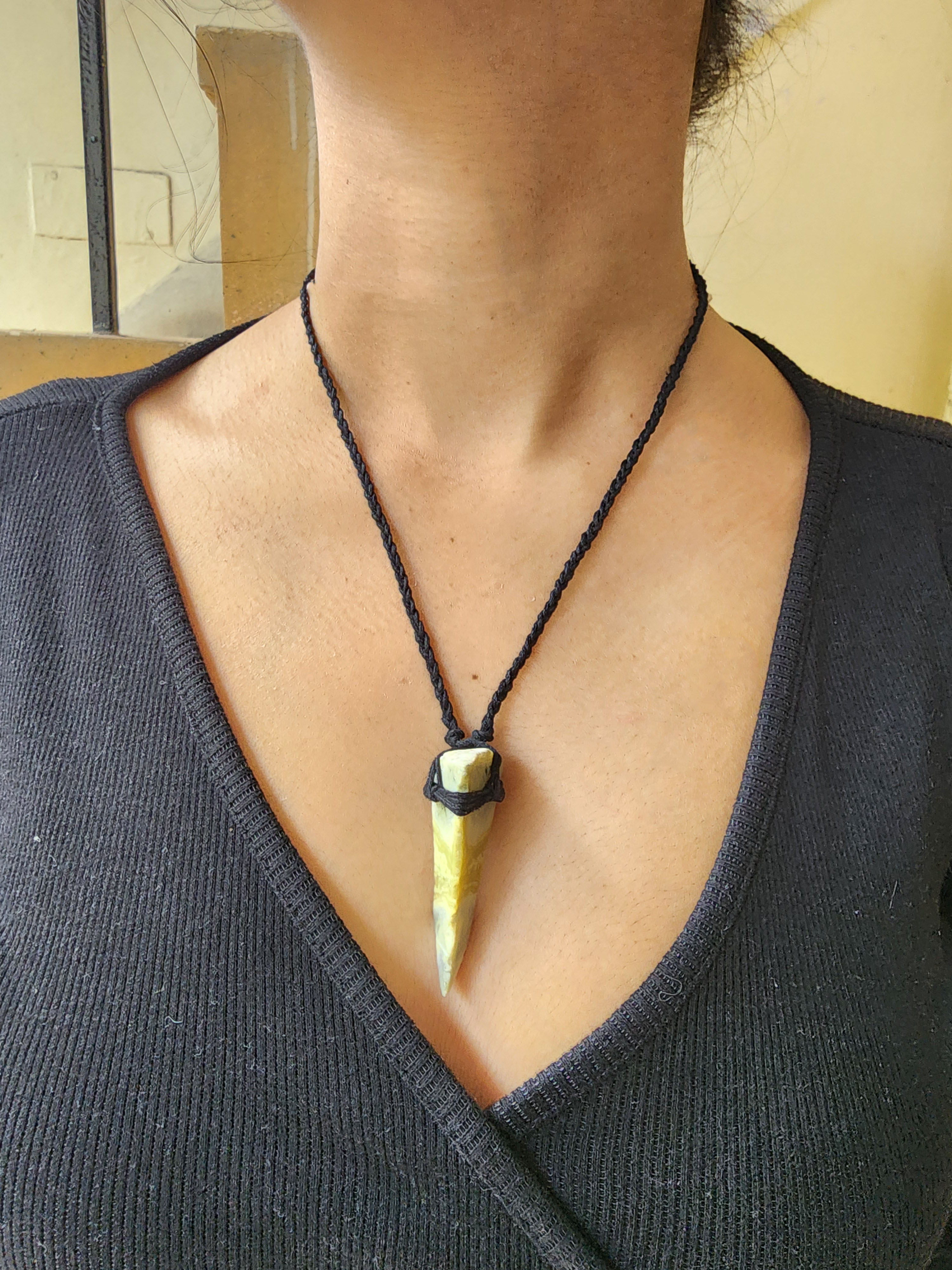 Serpentine dagger pendant necklace