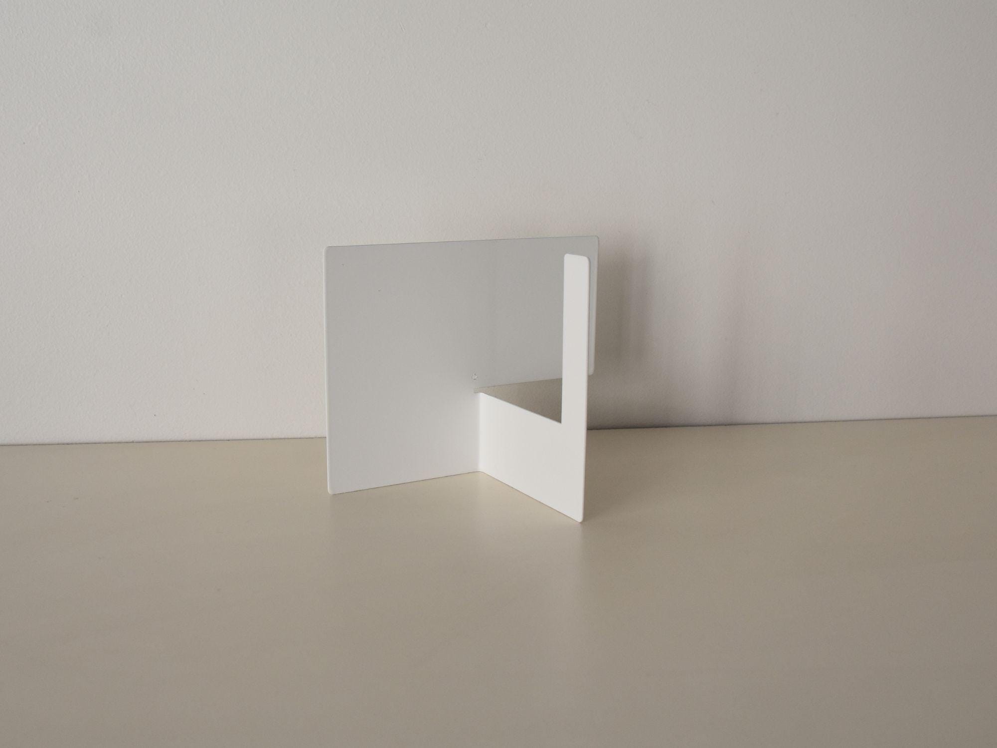 Metalinis sieninis kabliukas