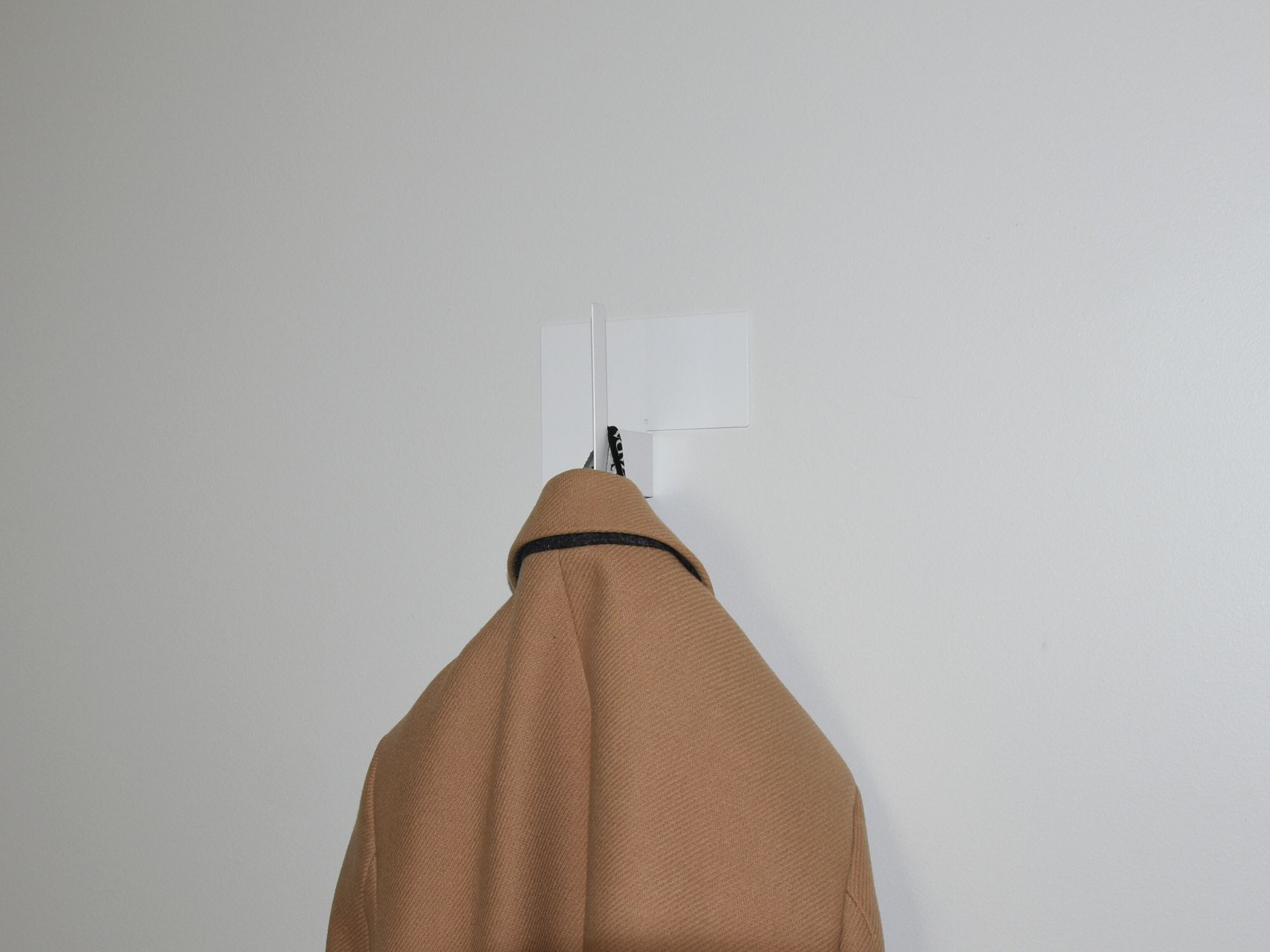 Metalinis sieninis kabliukas