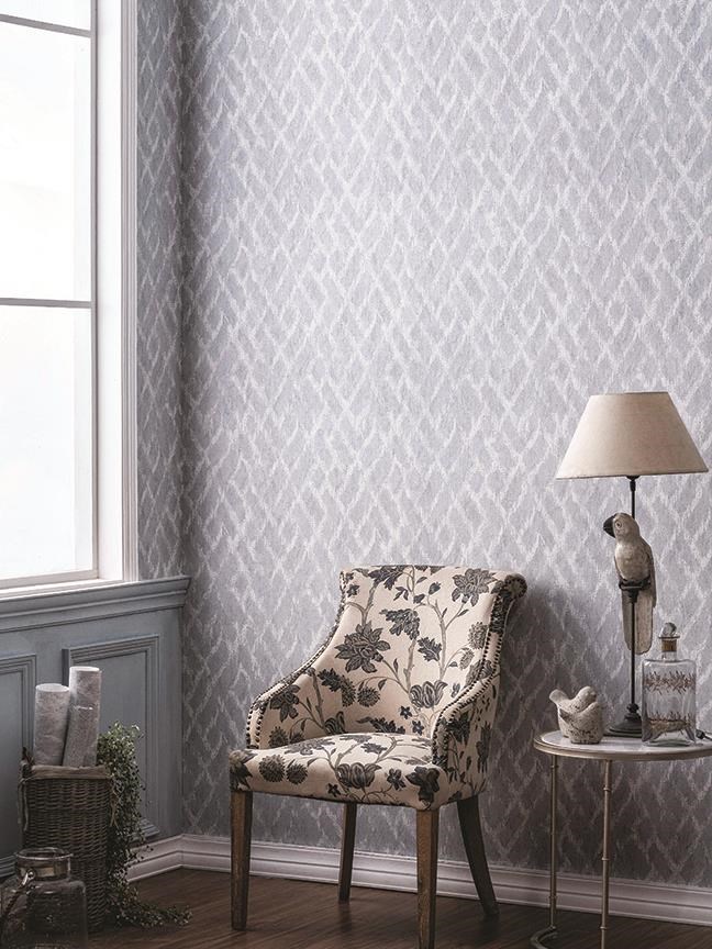 Elegant Accent Chair