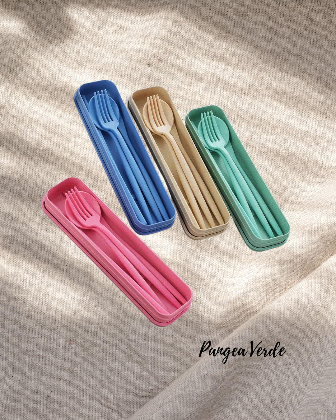 Cubiertos de trigo con palillos
