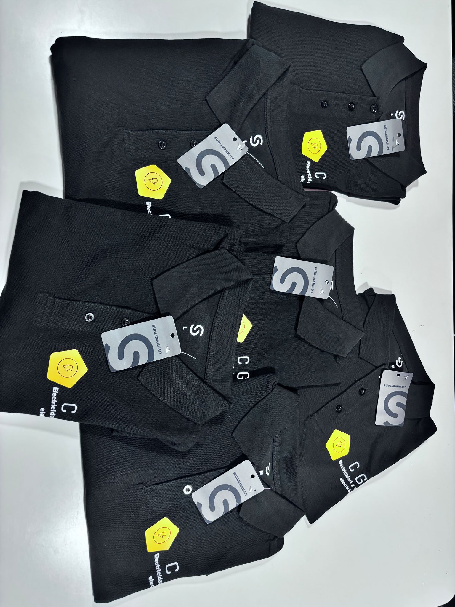 Remera polo uniformes con tu logo