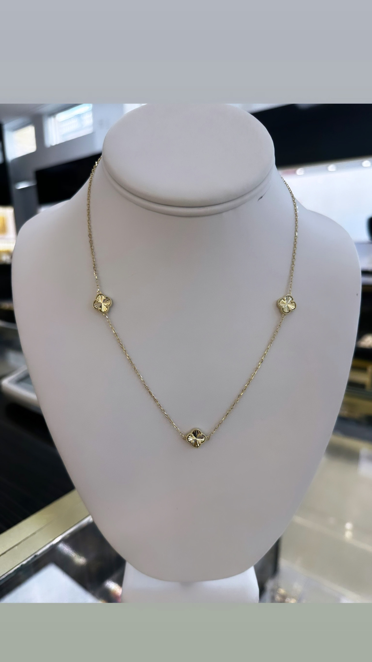 Cadena de trébol de oro 10k