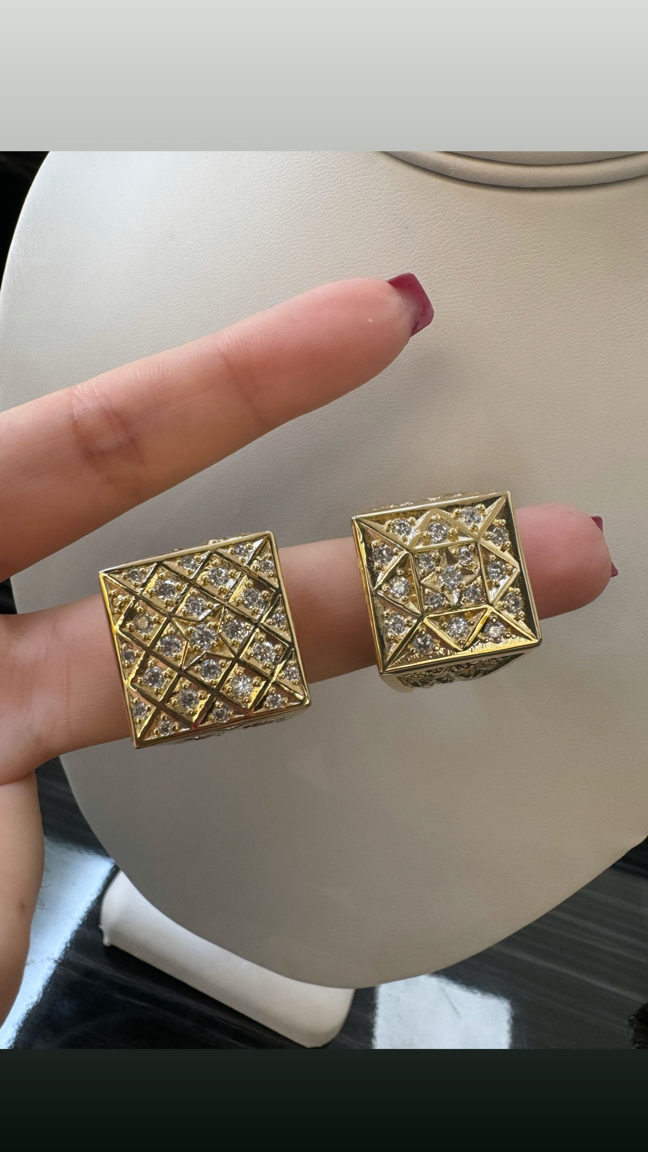 Anillos de oro sólido 10k