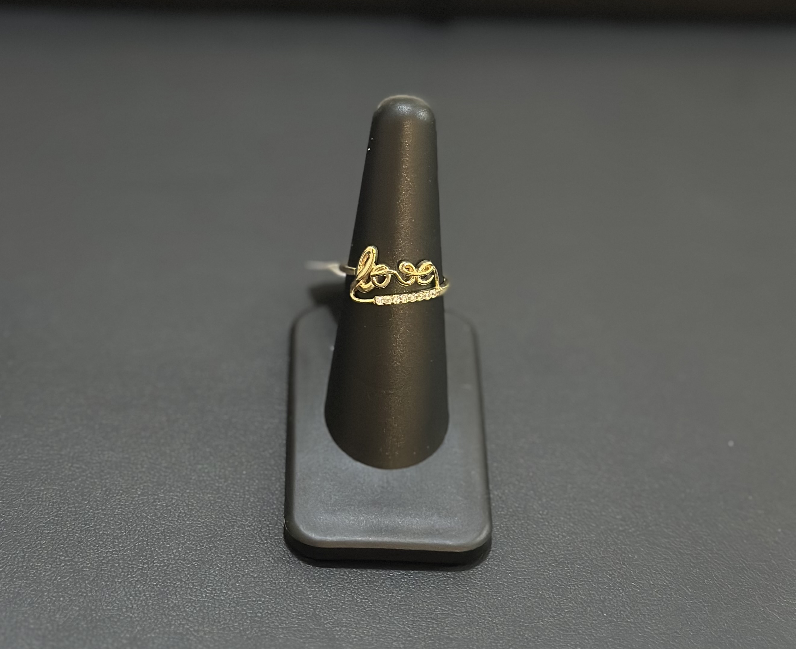 Anillo de oro Love 10k