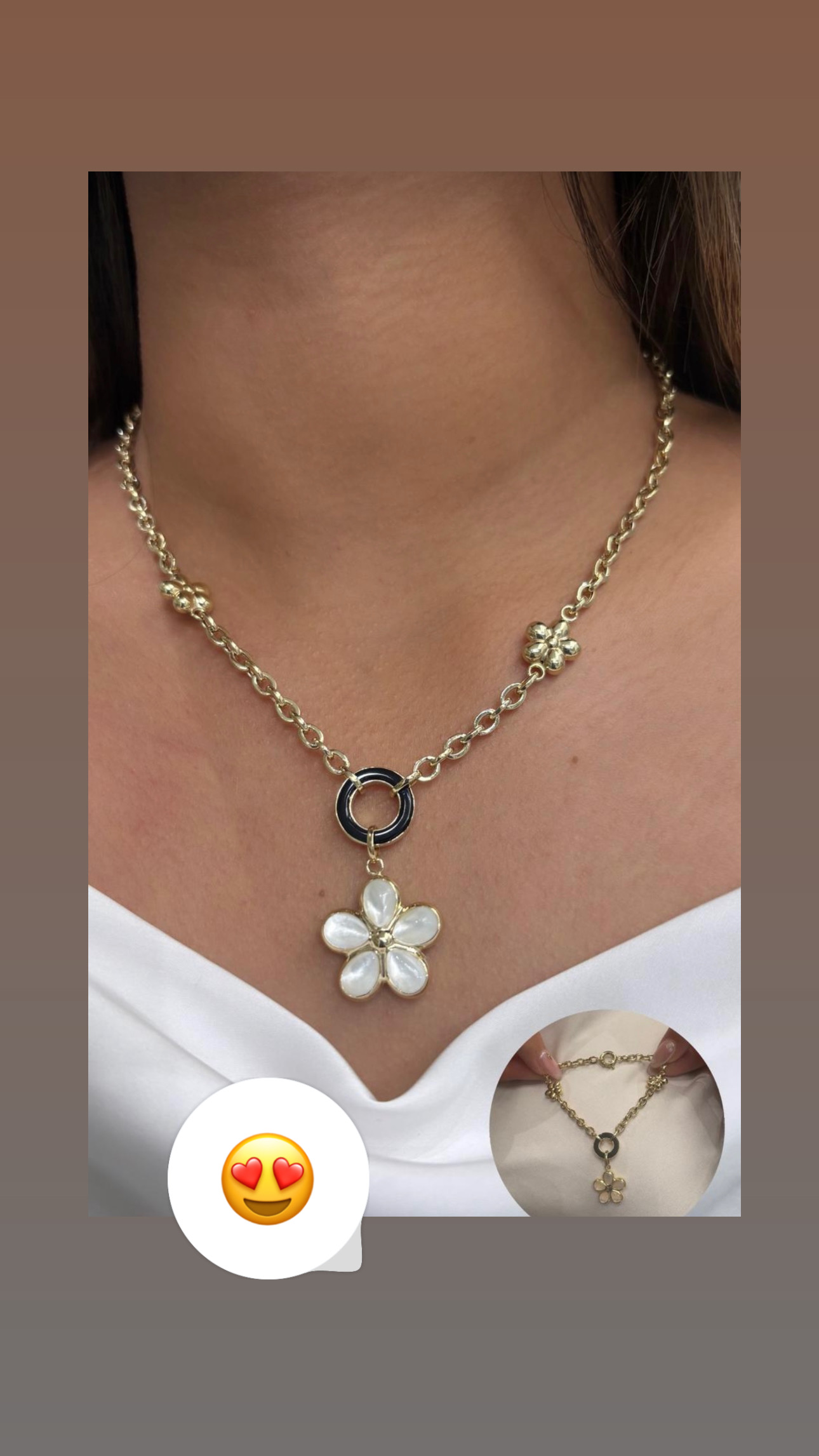 Cadena con colgante de flor 10k