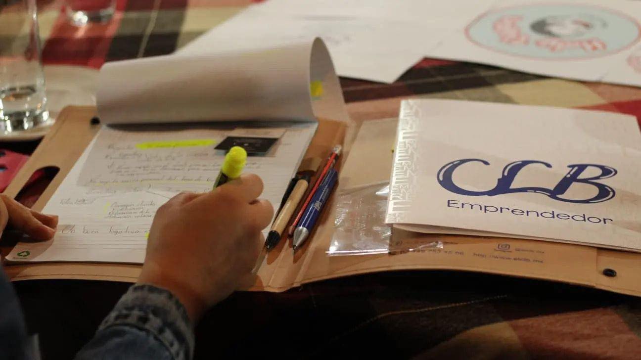 Taller de Marketing Digital + 1 Mes de Contenido para Redes Sociales