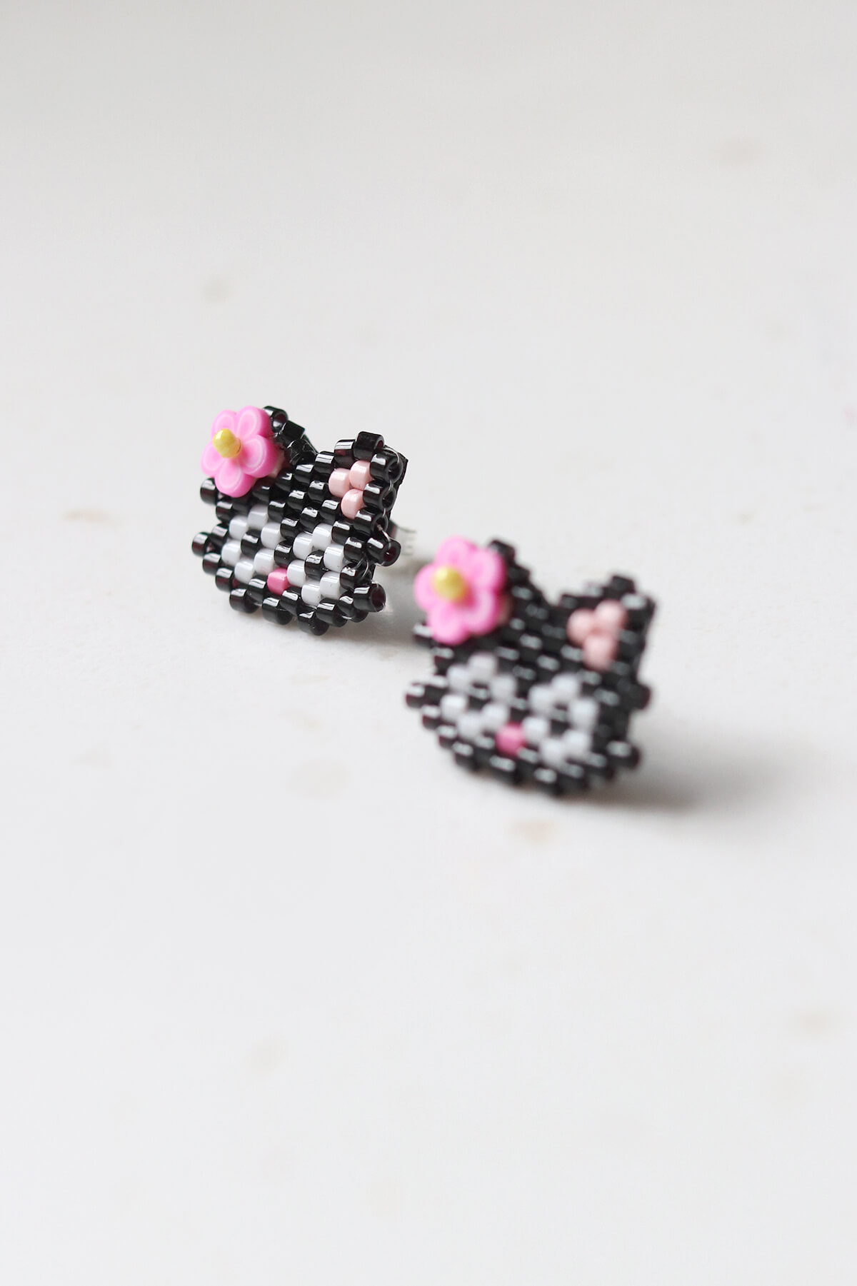 Beaded Cat Face Earrings