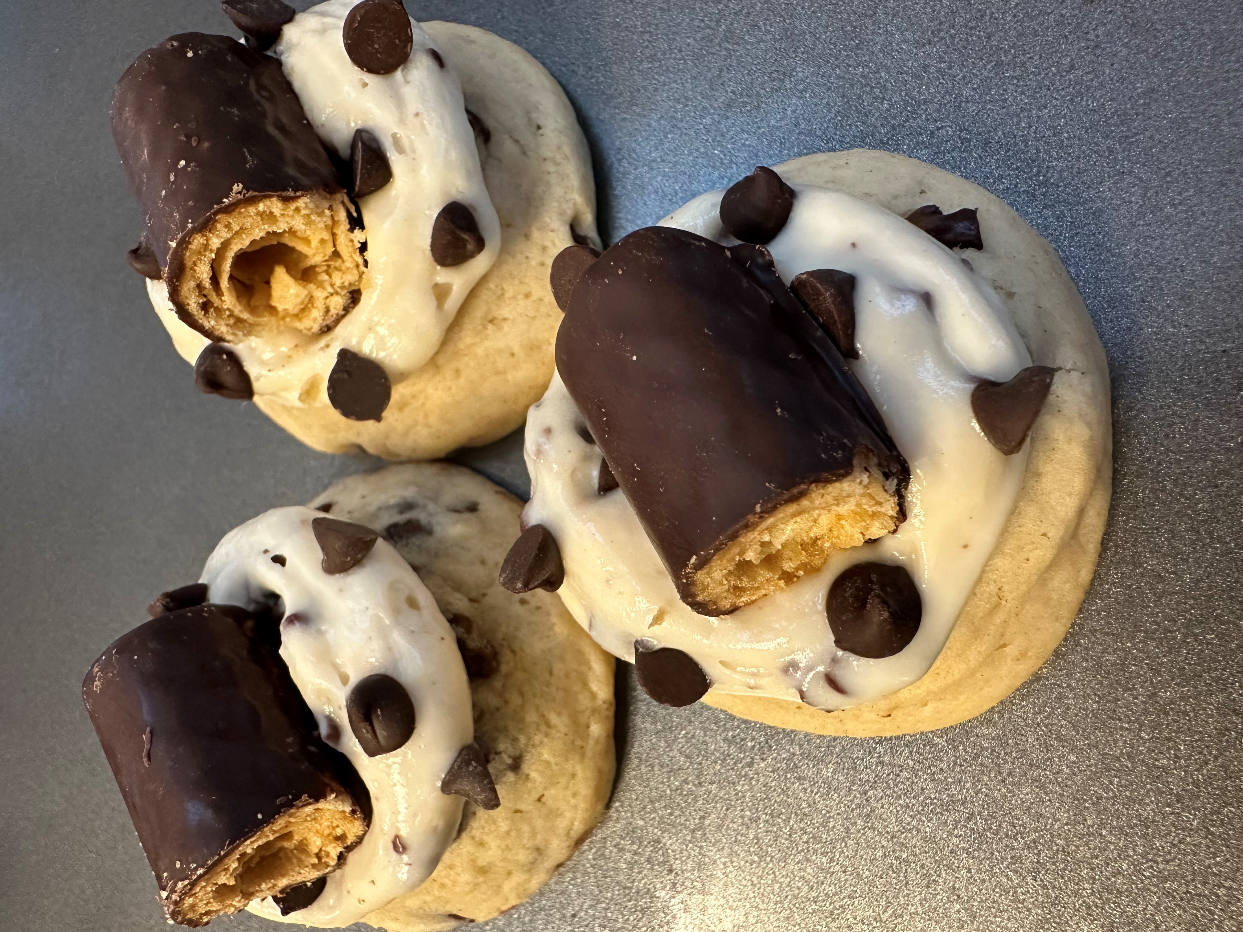 Cannoli Cookie