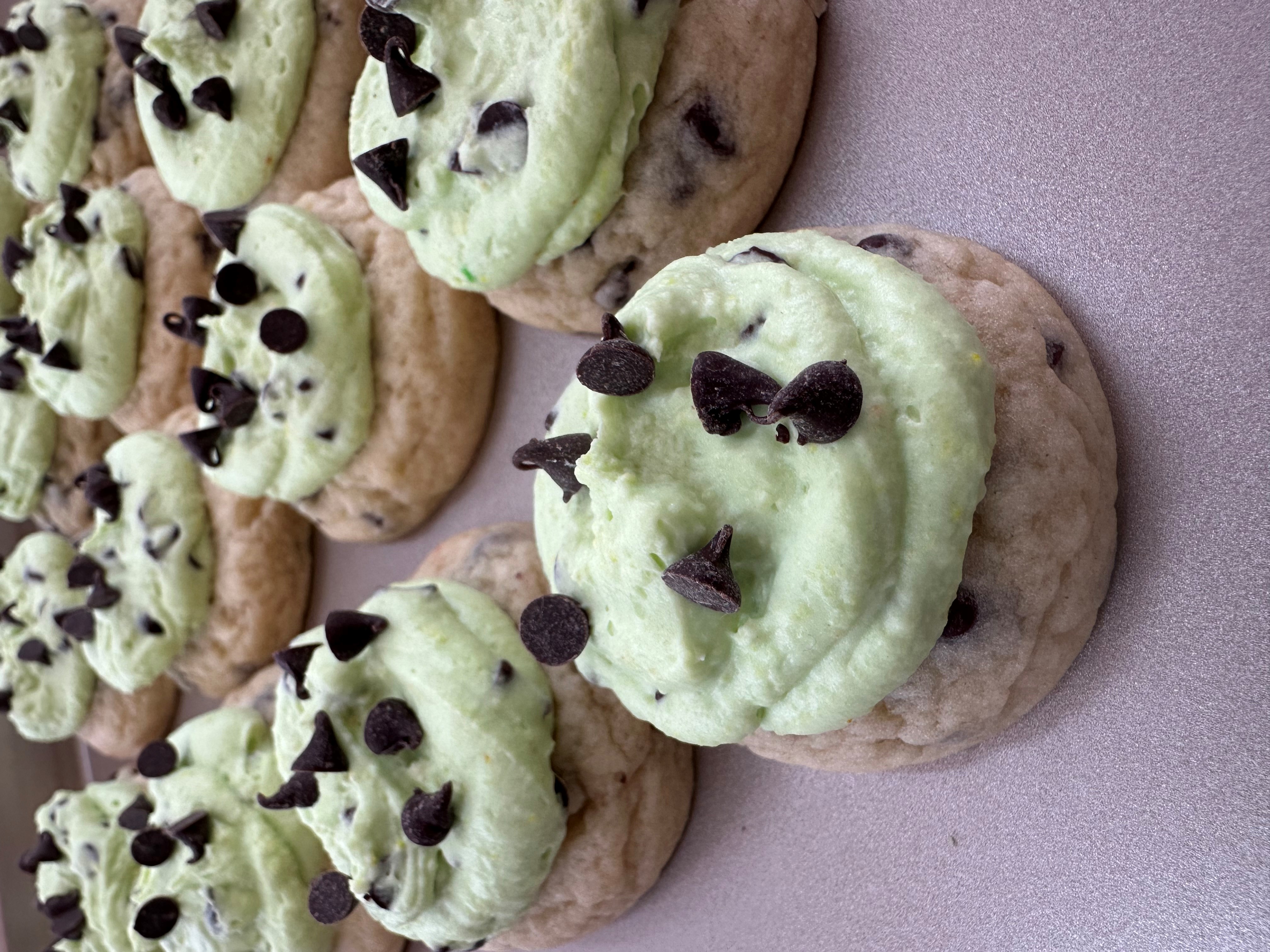 Mint Milkshake Cookie