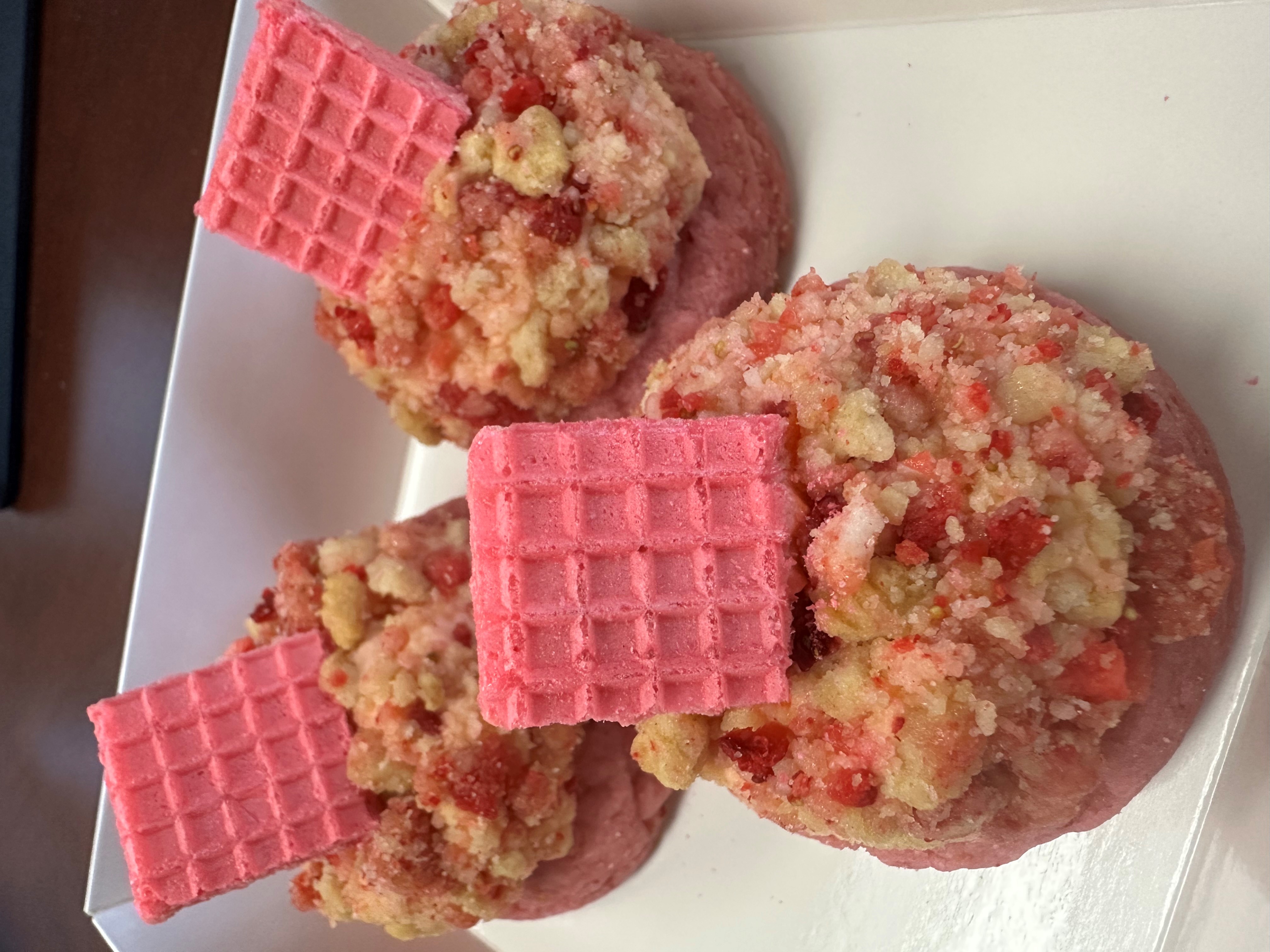 Strawberry Crunch Cookie