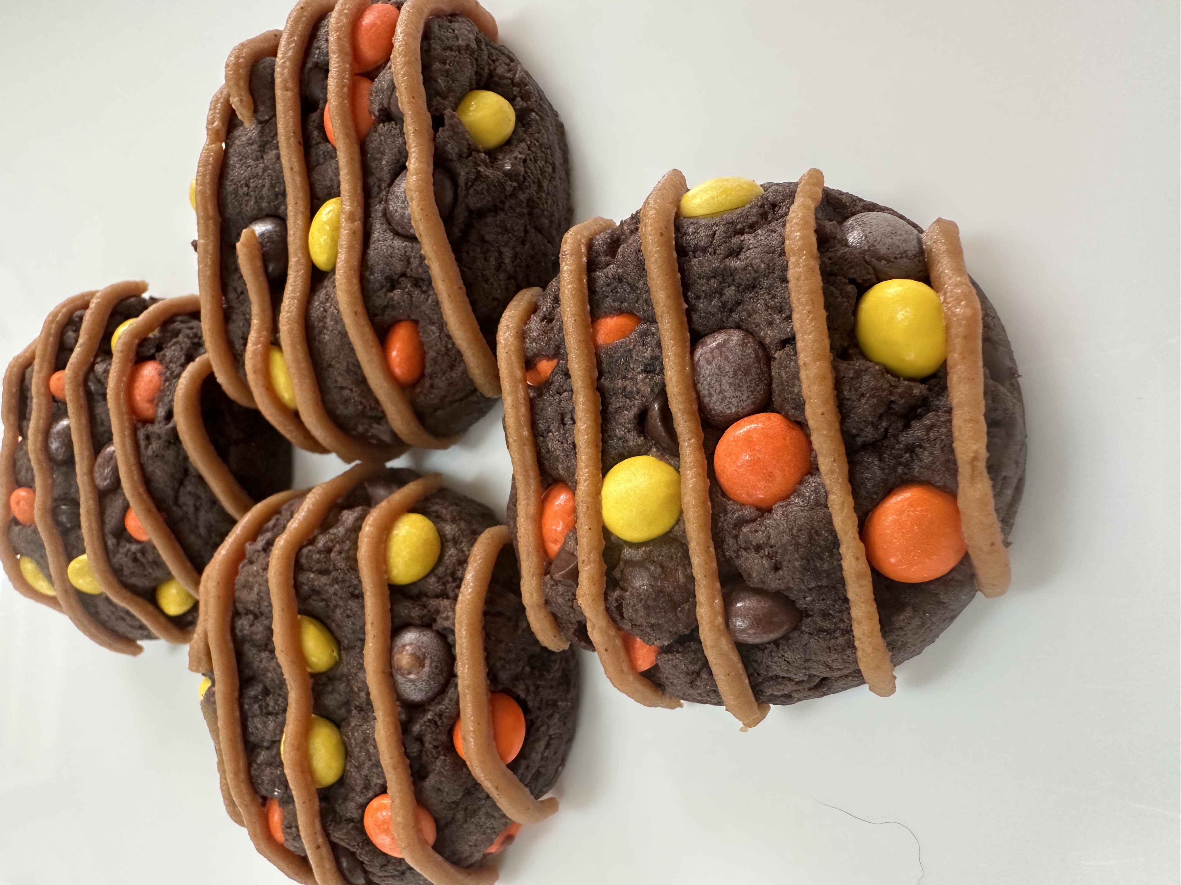 Reese’s Pieces Brownie Cookie