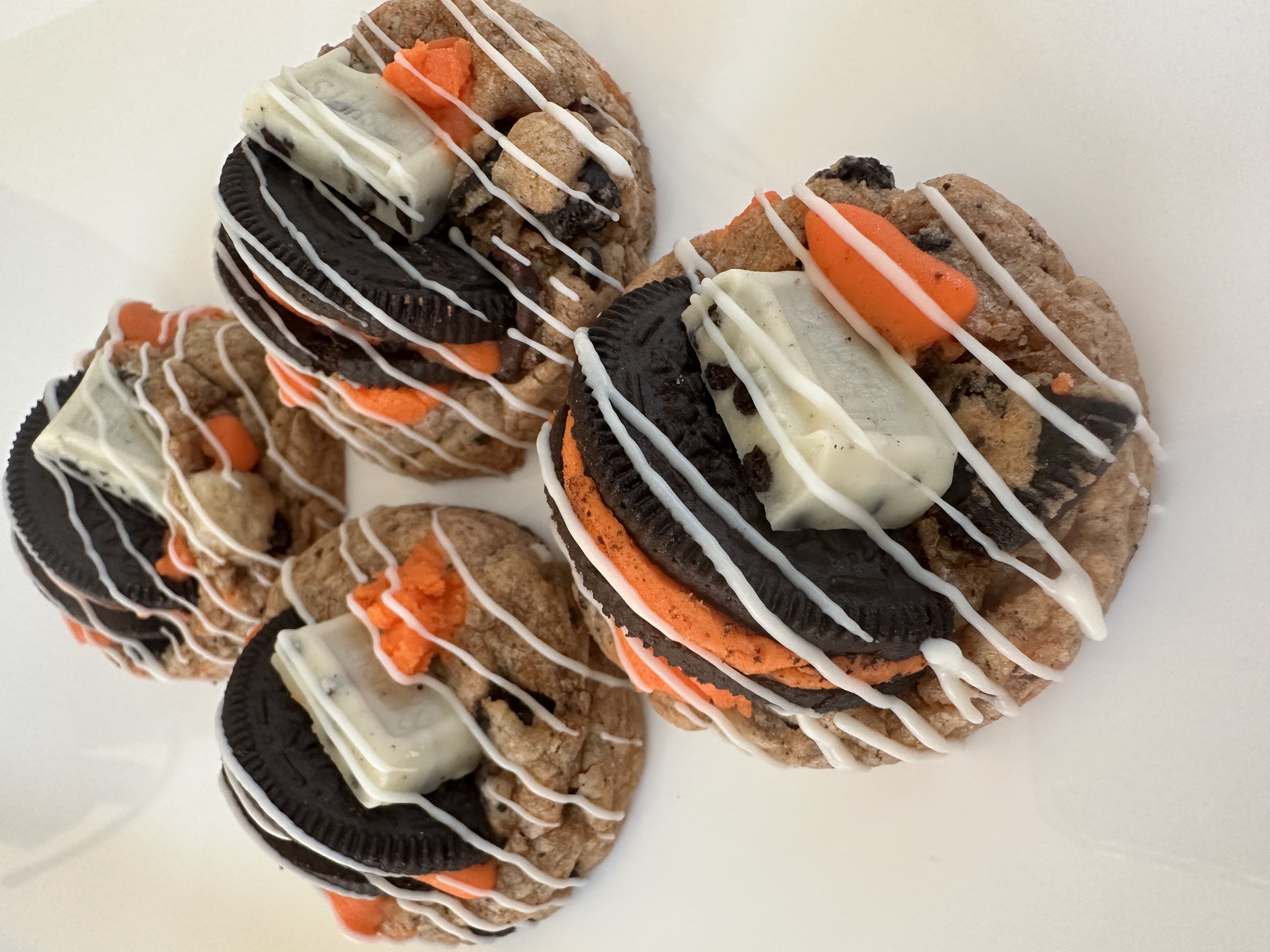 Monster Mash - Cookies 'n Cream Cookie