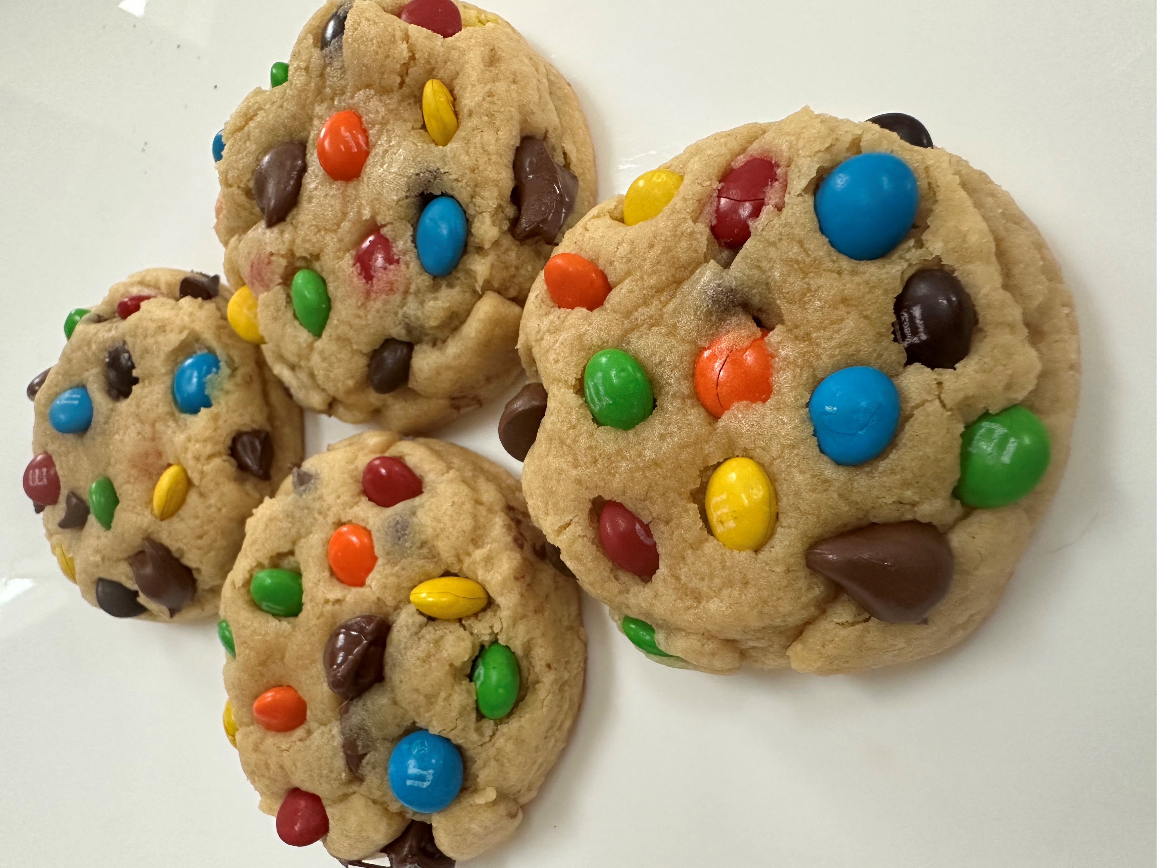 M&M Chocolate Chip Cookie