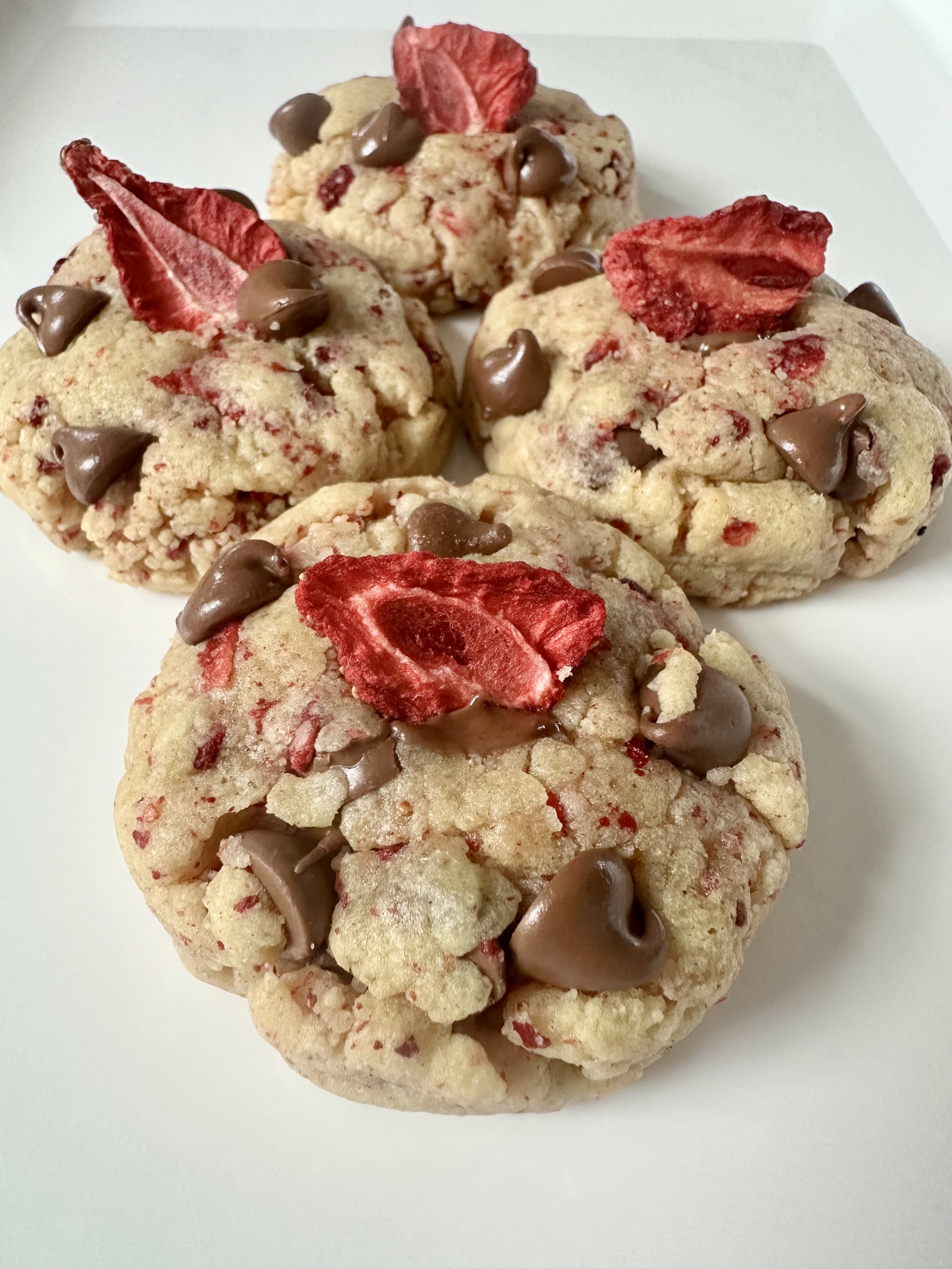 Chocolate Strawberry Cookie