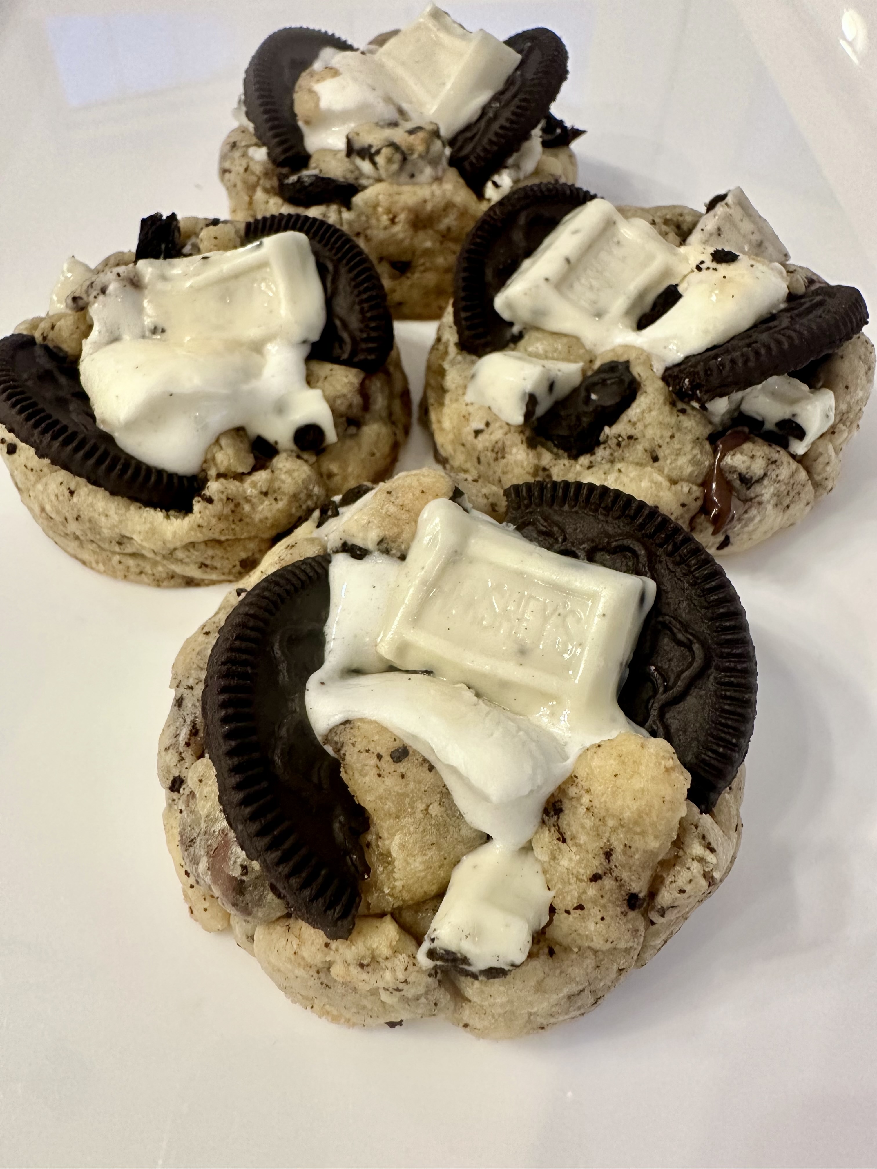 Cookies ‘n Cream S’mores Cookie