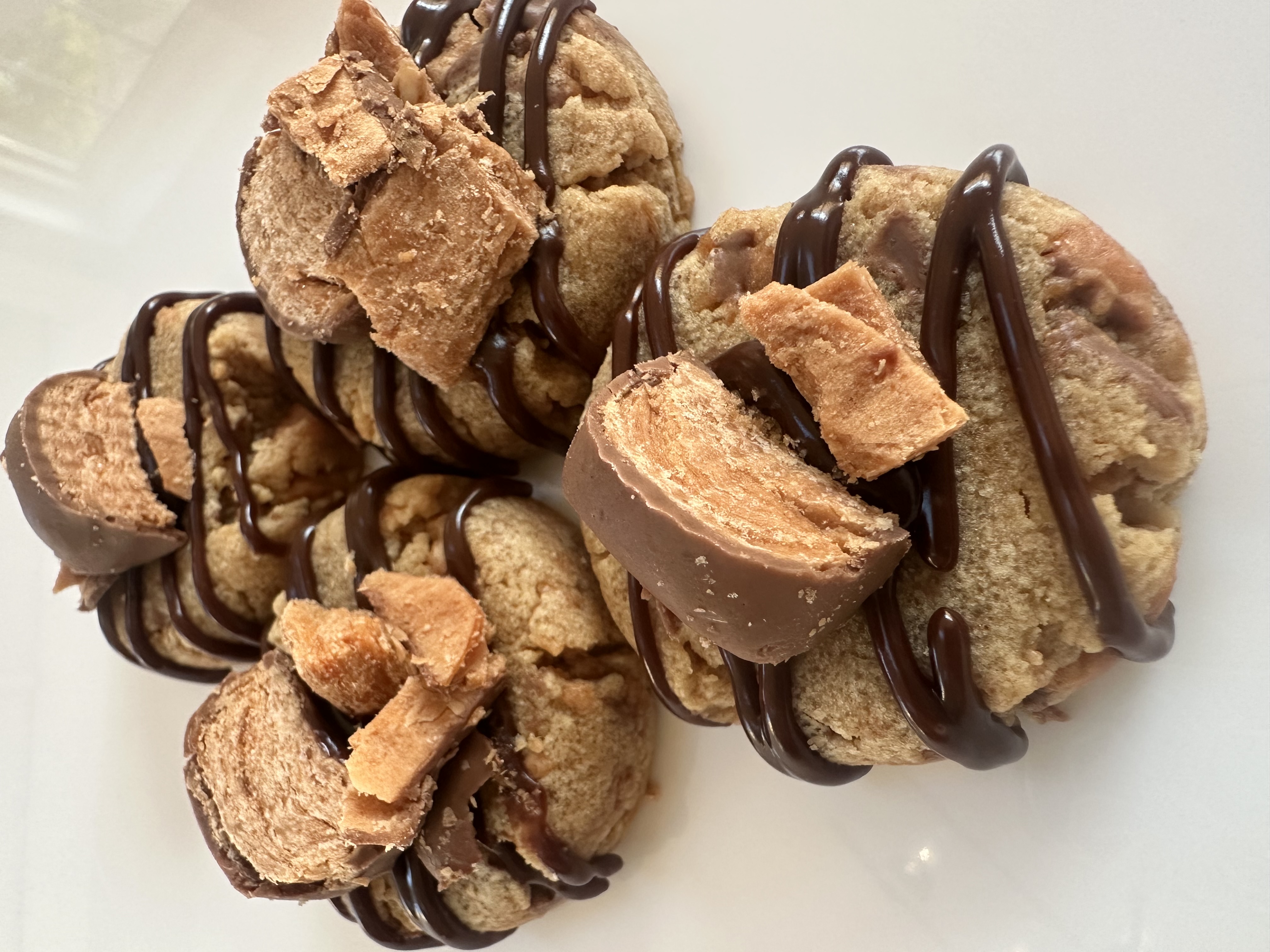 Butterfinger Crisp Cookie