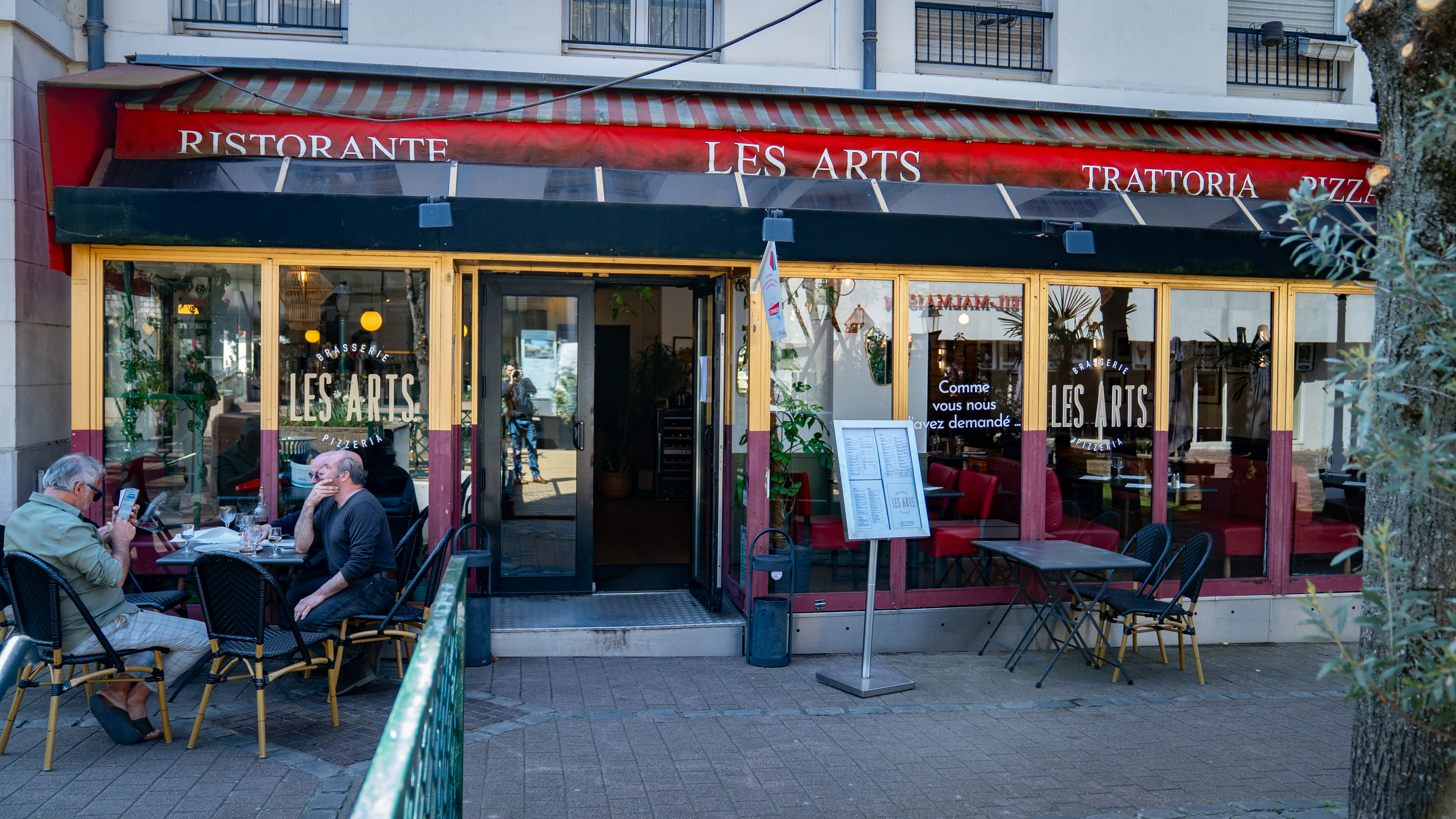 Les Arts