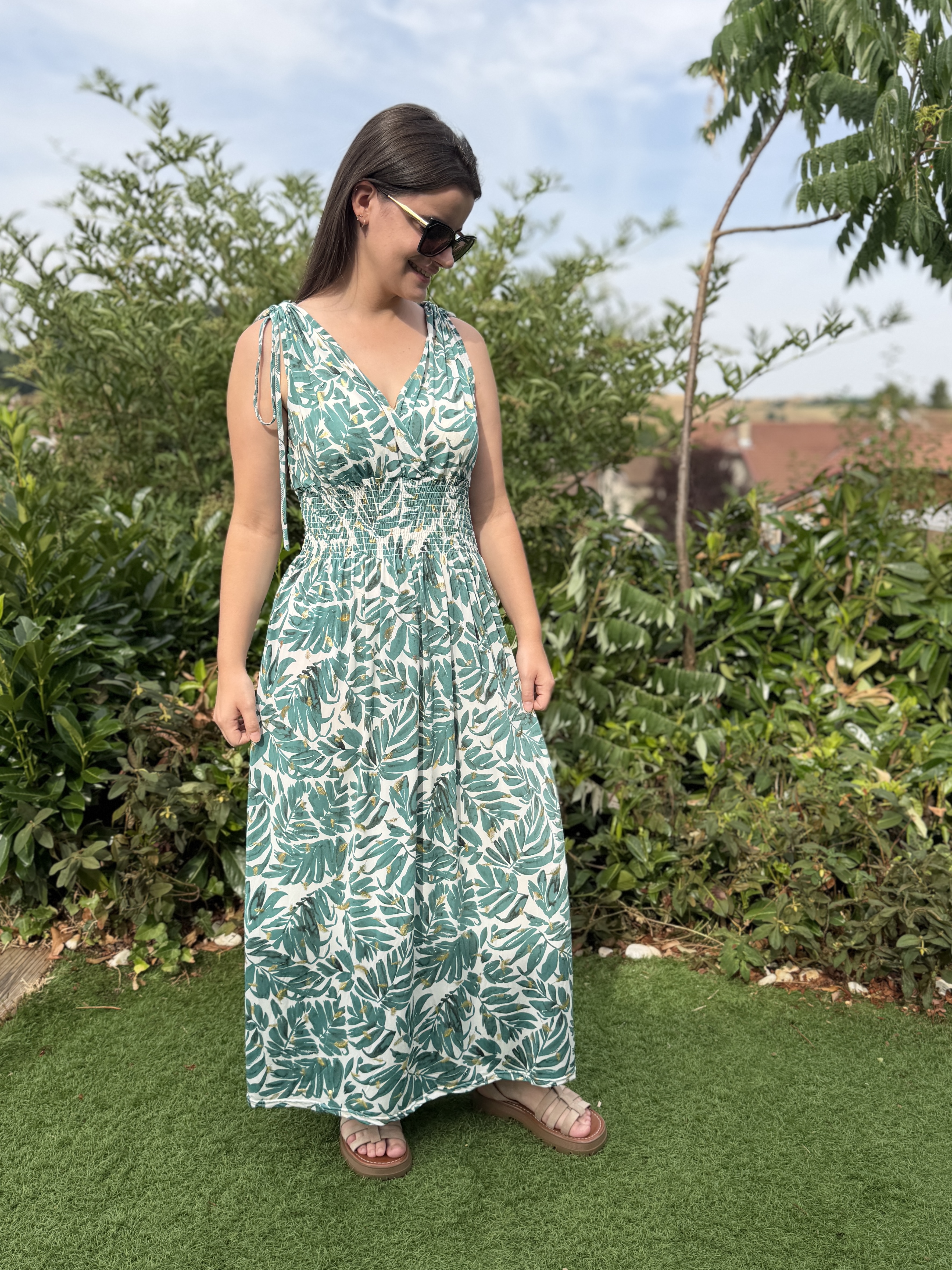 Robe longue à motif feuillage