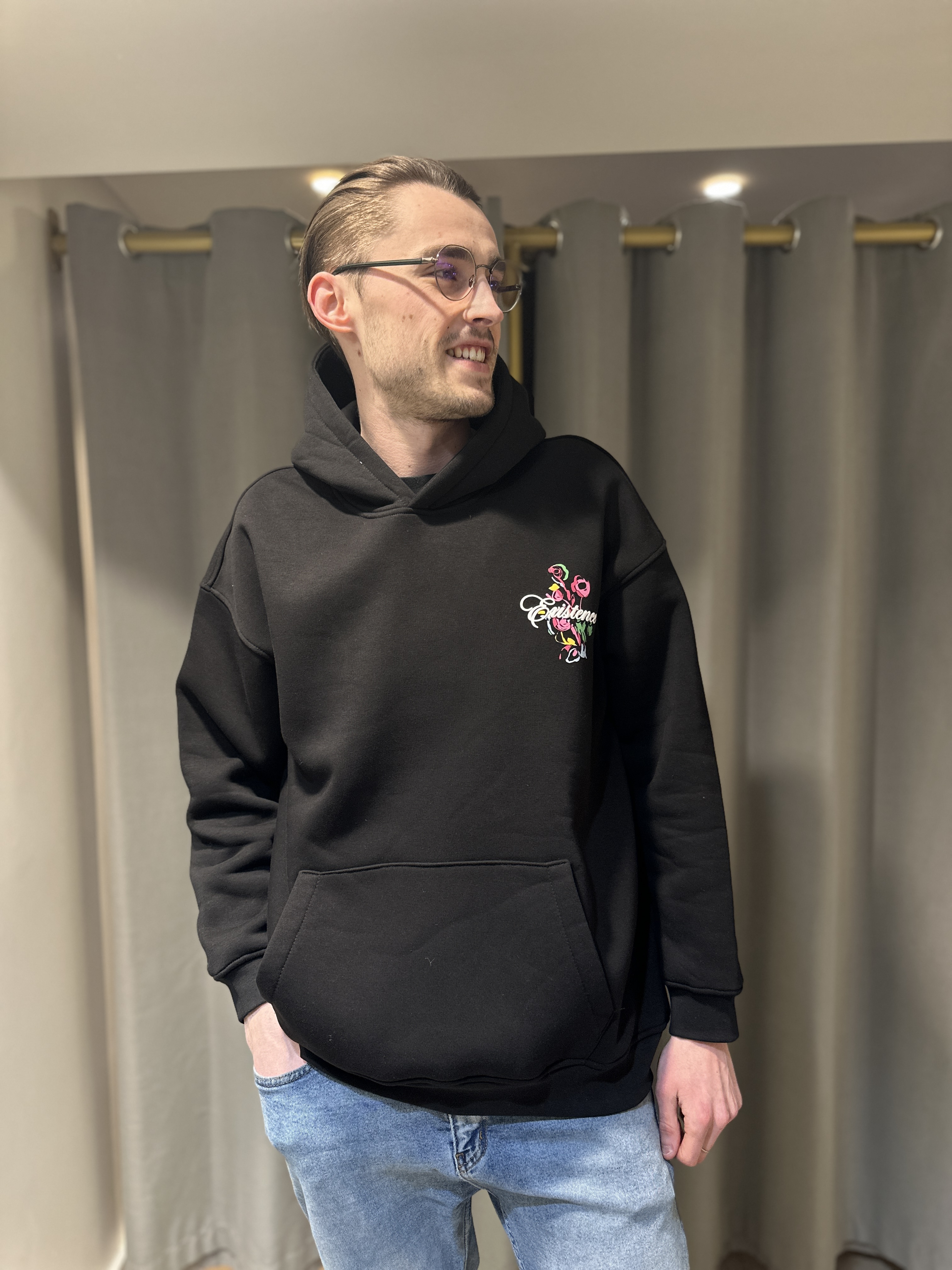 Hoodie EXISTENCE Noir