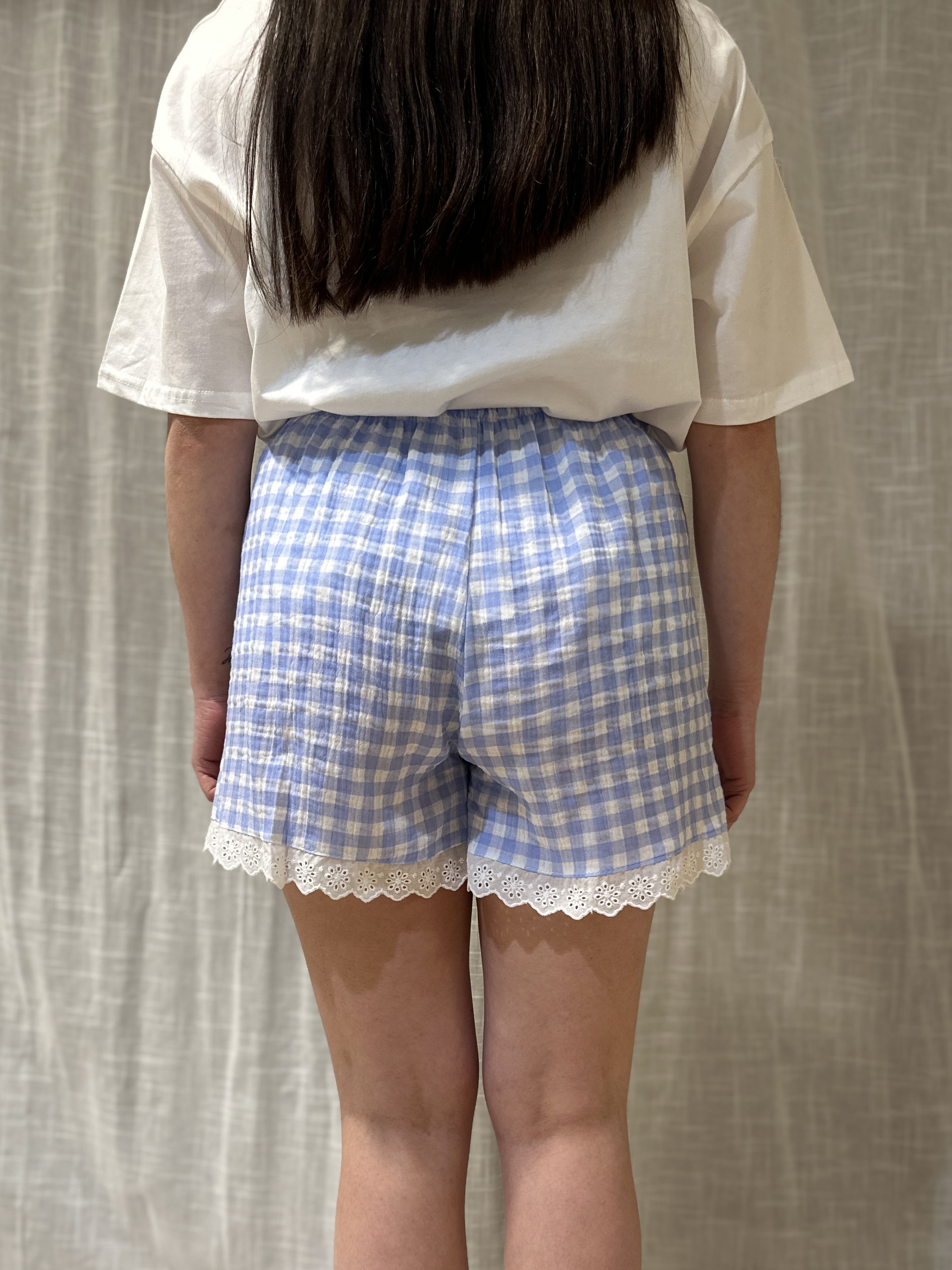 Short EMMA bleu