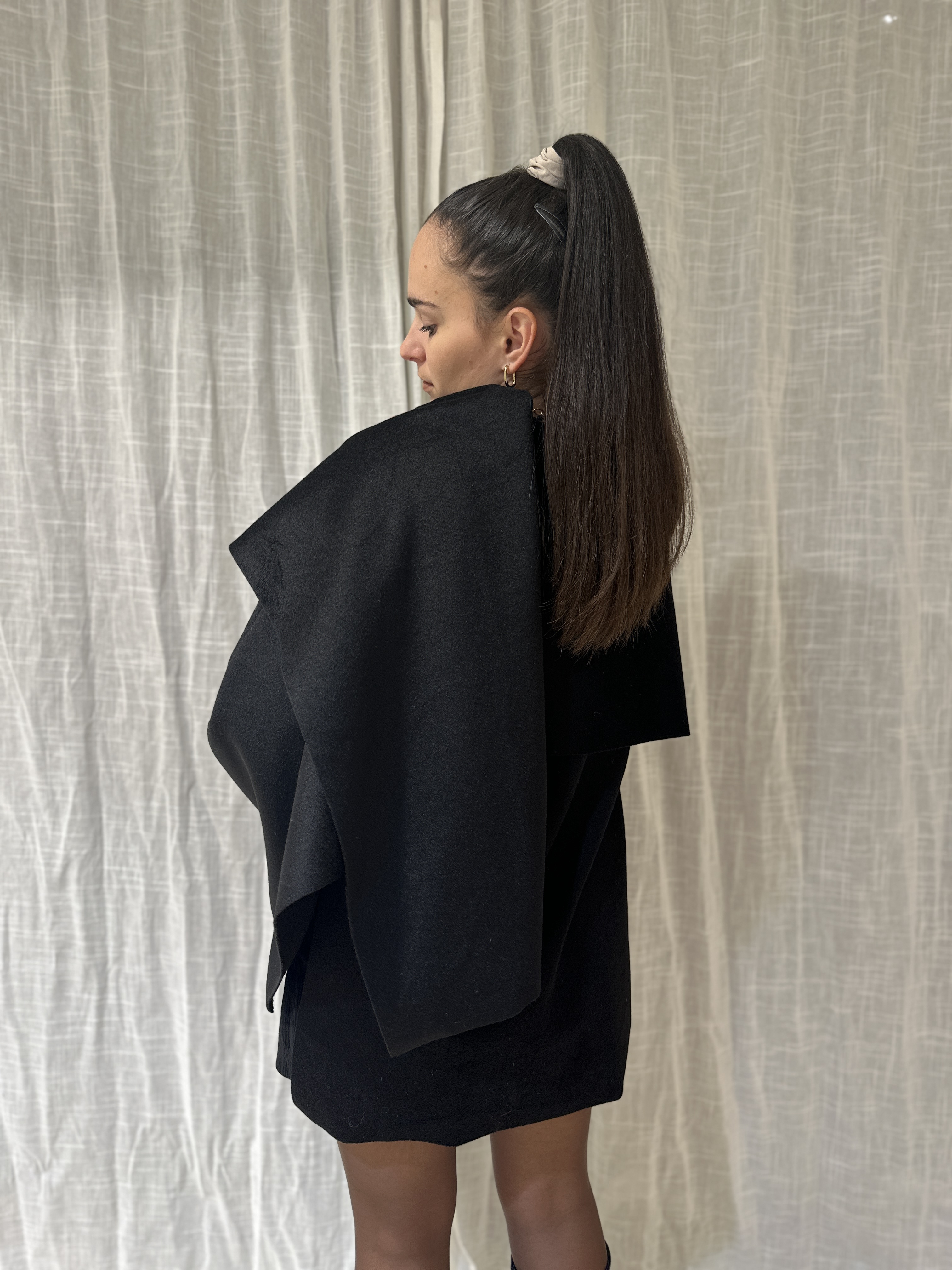 Cape AMANDA Noire