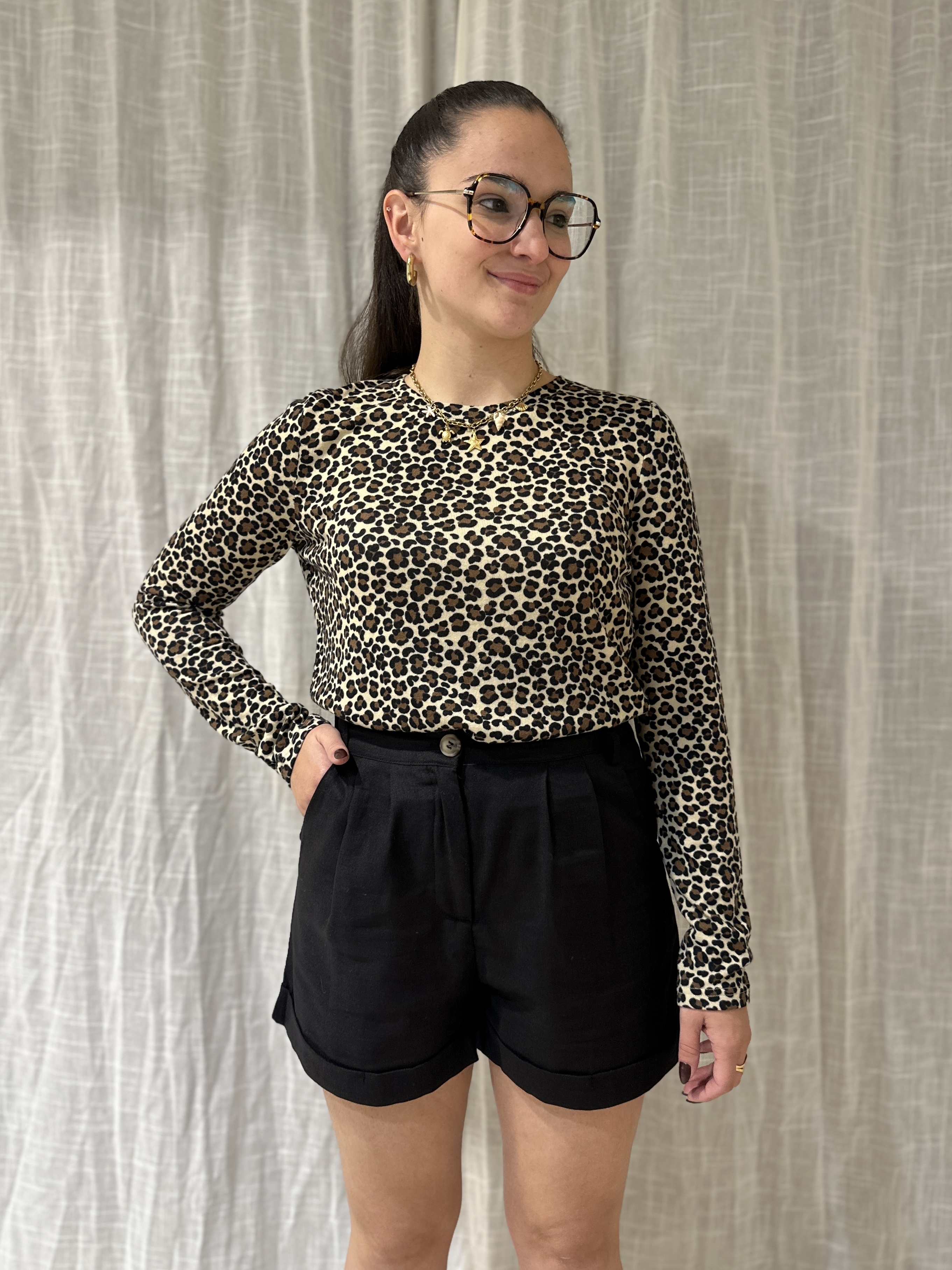 Top LOLA Léopard