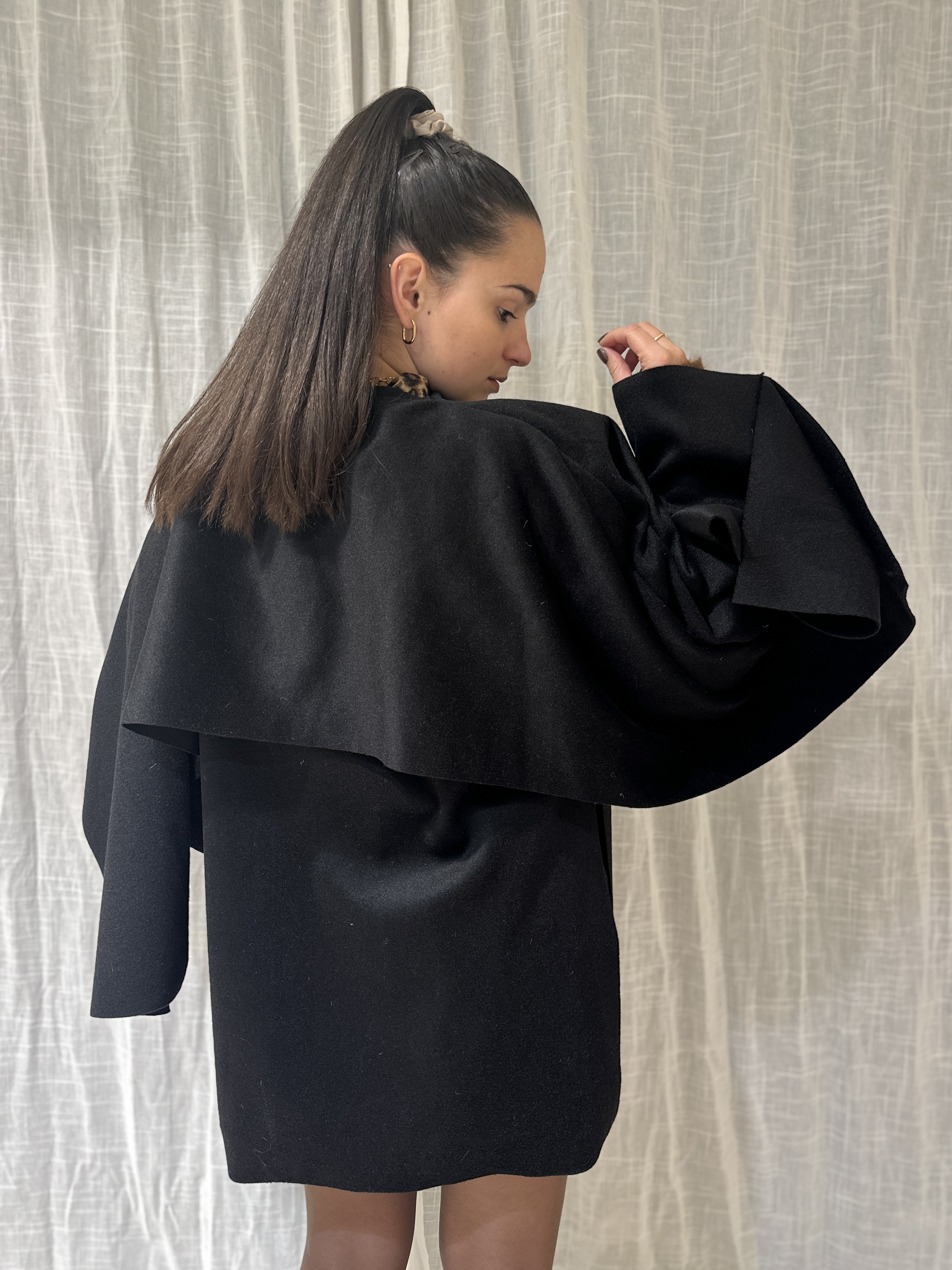Cape AMANDA Noire
