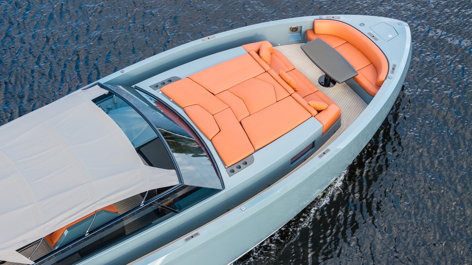 VANQUISH 54