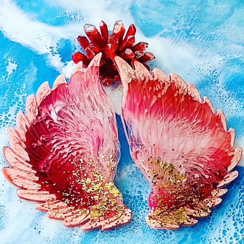 Decorative red Wings