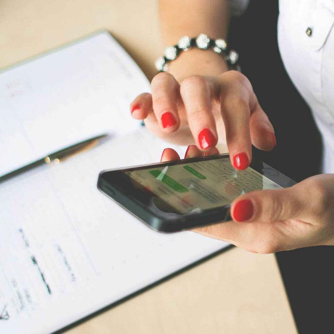 GESTION DES COMMENTAIRES & MESSAGES