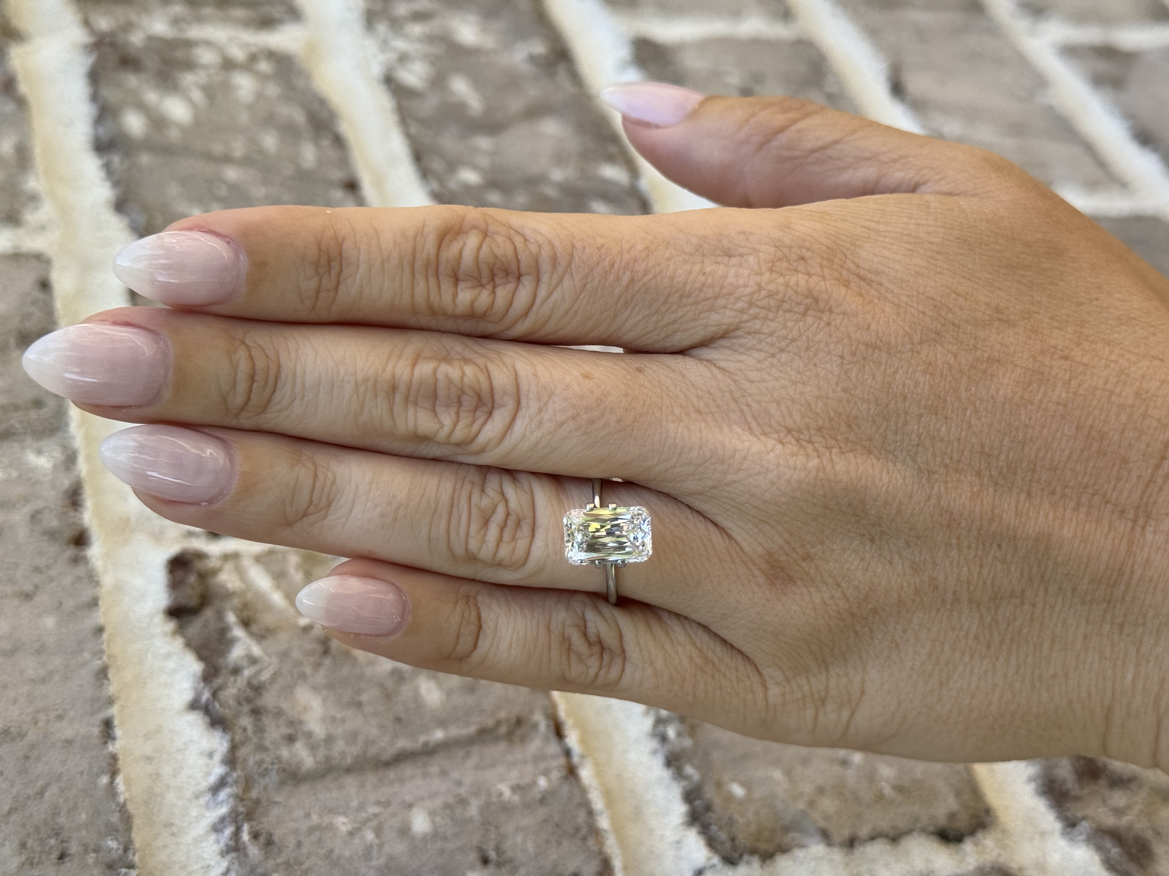 4.06 E VS1 Cushion Criss Cut Diamond