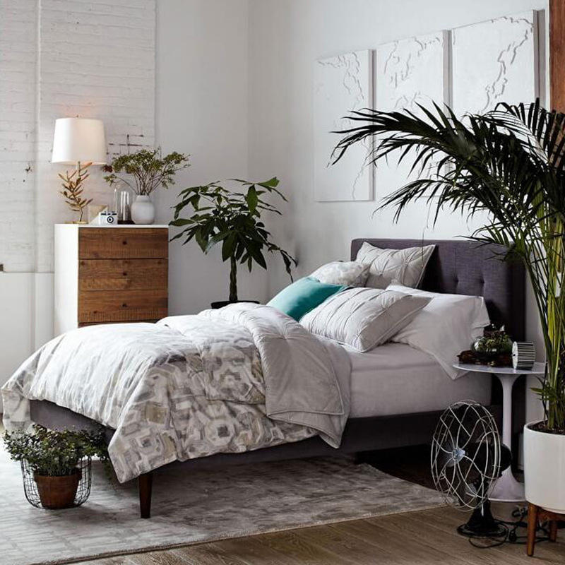 Skandinavisches Bett im modernen Design || Scandinavian Bed in Modern Design