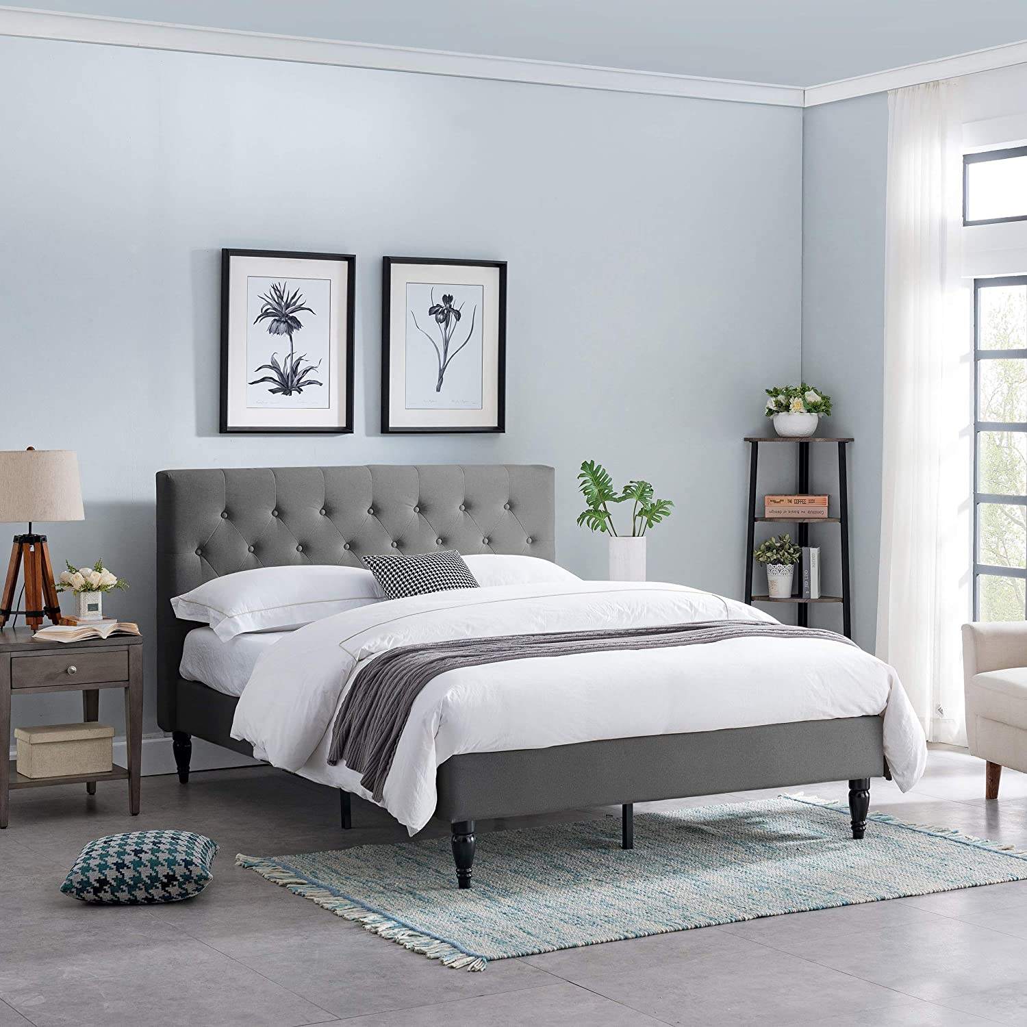 Modernes, minimalistisches Holzbett || Modern Minimalist Wooden Bed
