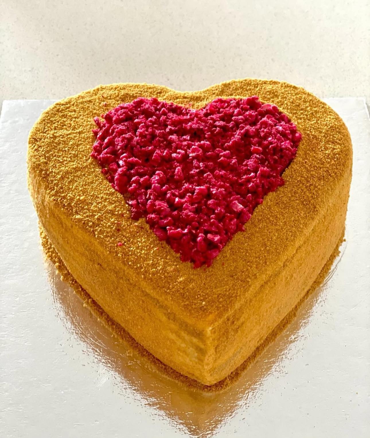 9. Original Heart-Shaped Honey Cake